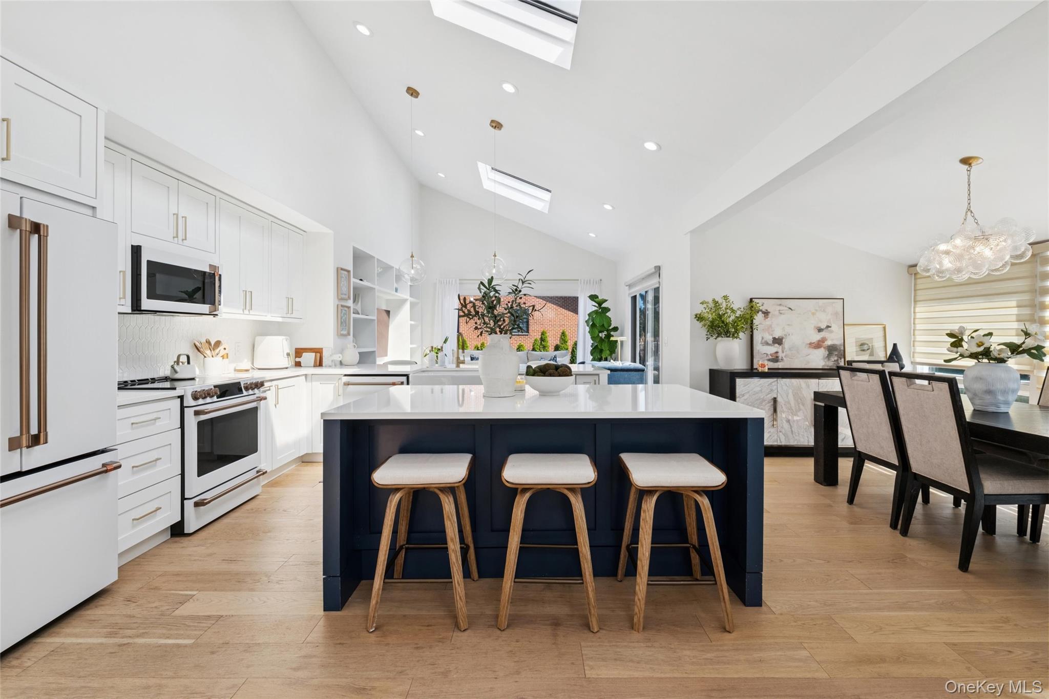 Single Family 85th Queens, NY 11414, MLS-916686-9