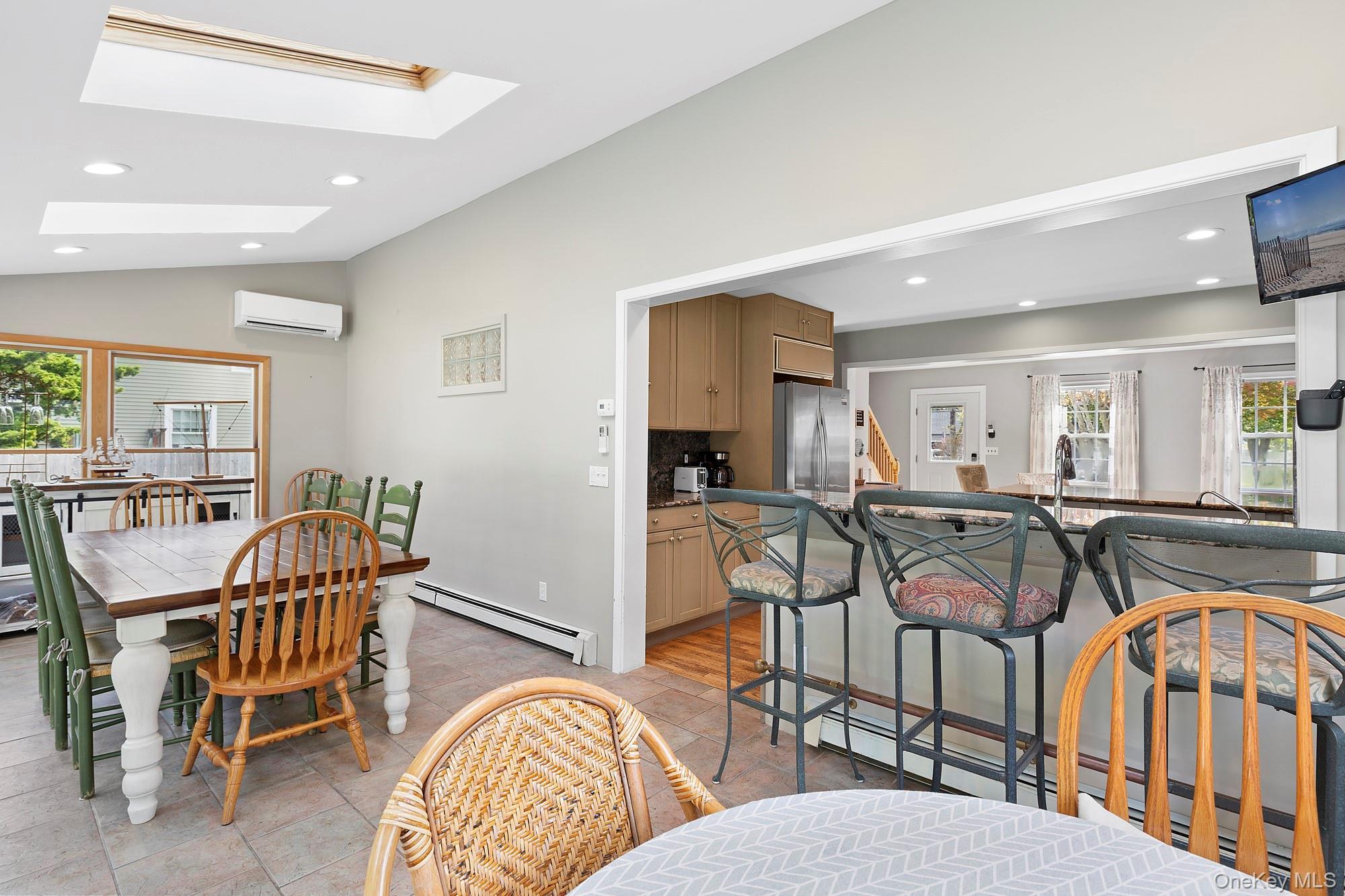 Single Family Bennett Suffolk County, NY 11944, MLS-916687-6