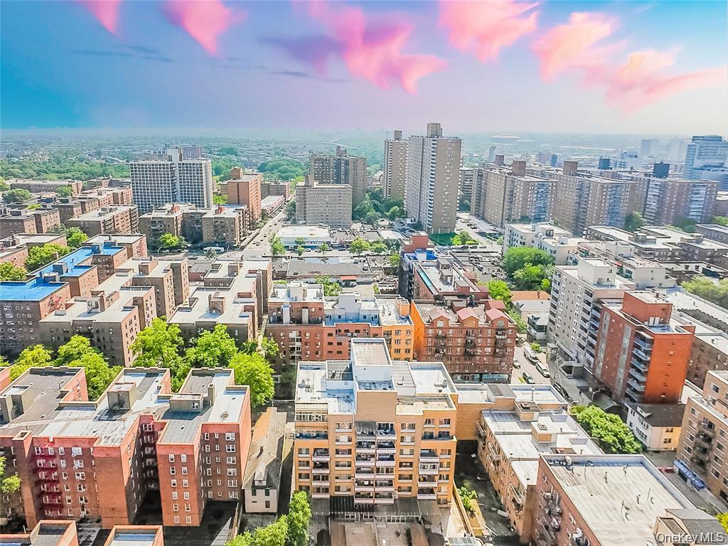 Condo Union  Queens, NY 11355, MLS-916704-2