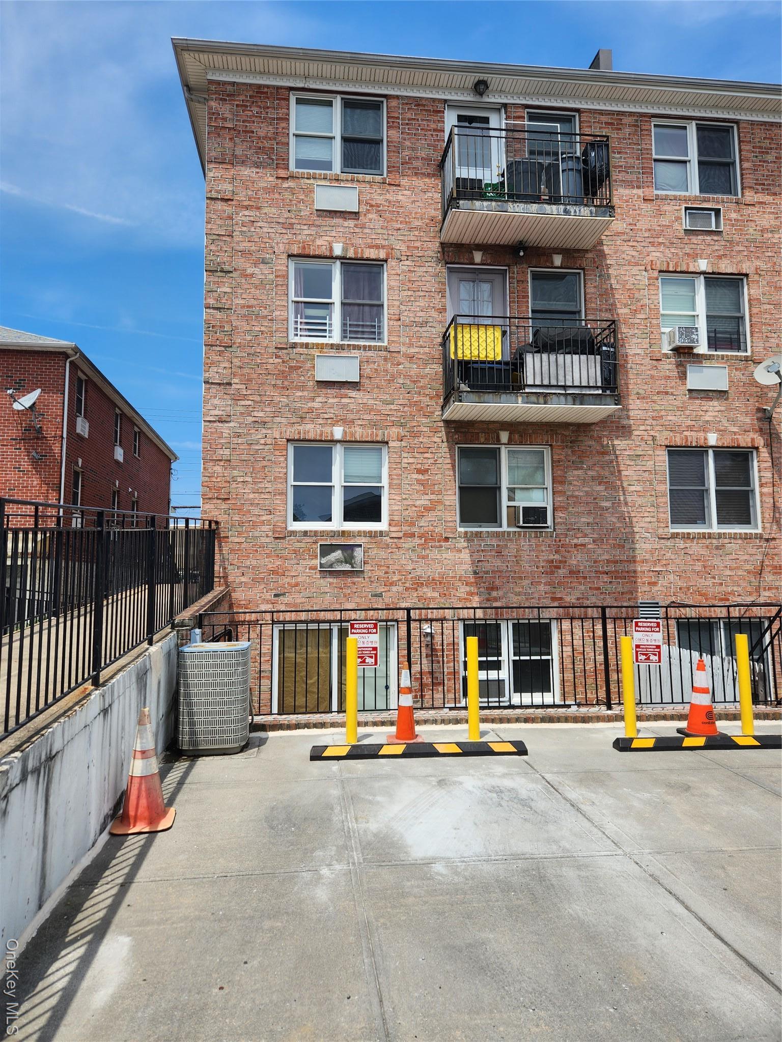 Single Family 47  Queens, NY 11358, MLS-916733-5