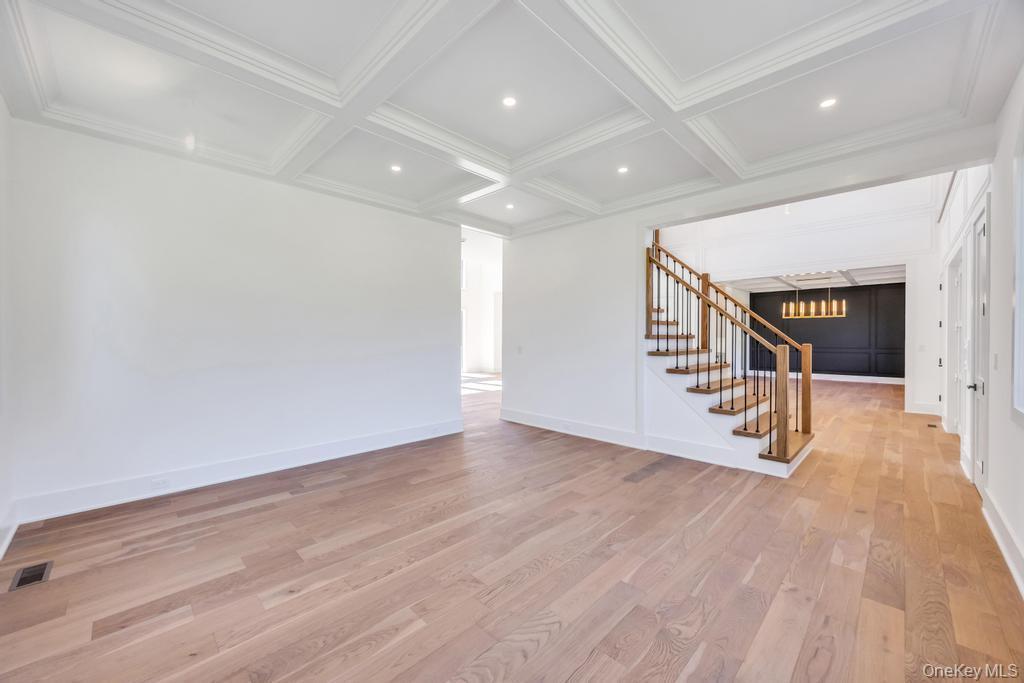 Single Family Carman Suffolk County, NY 11746, MLS-916740-24