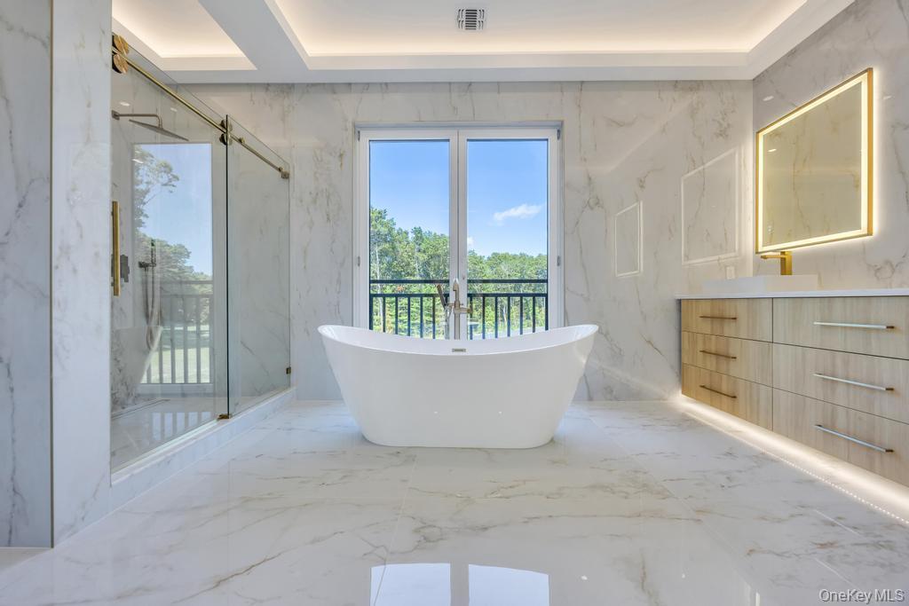 Single Family Carman Suffolk County, NY 11746, MLS-916740-32