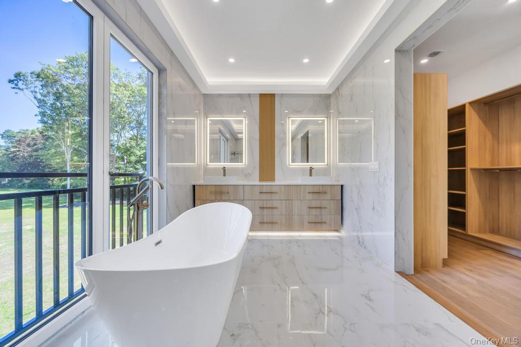 Single Family Carman Suffolk County, NY 11746, MLS-916740-33