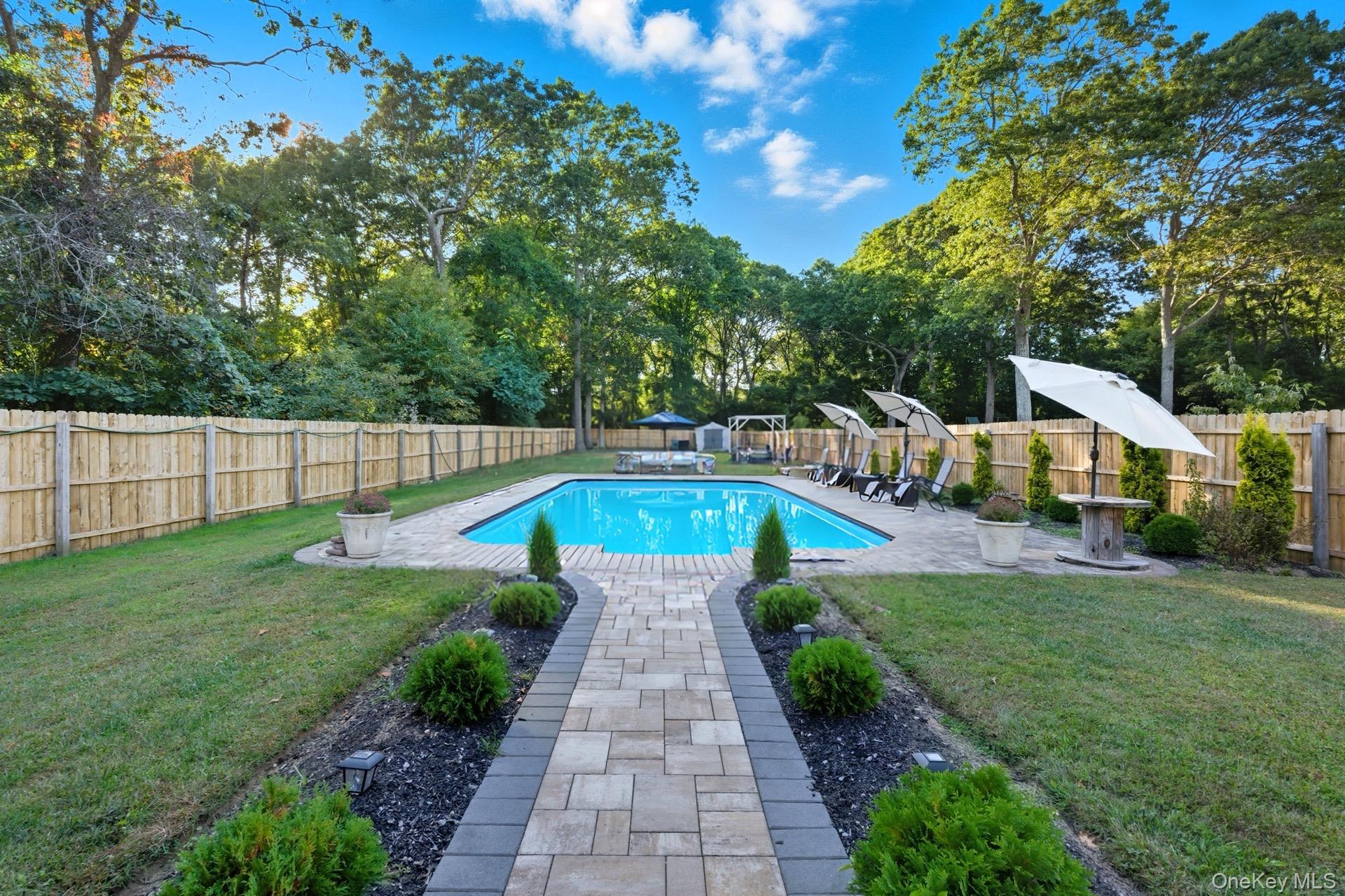 Single Family Biltmore  Suffolk County, NY 11951, MLS-916745-6