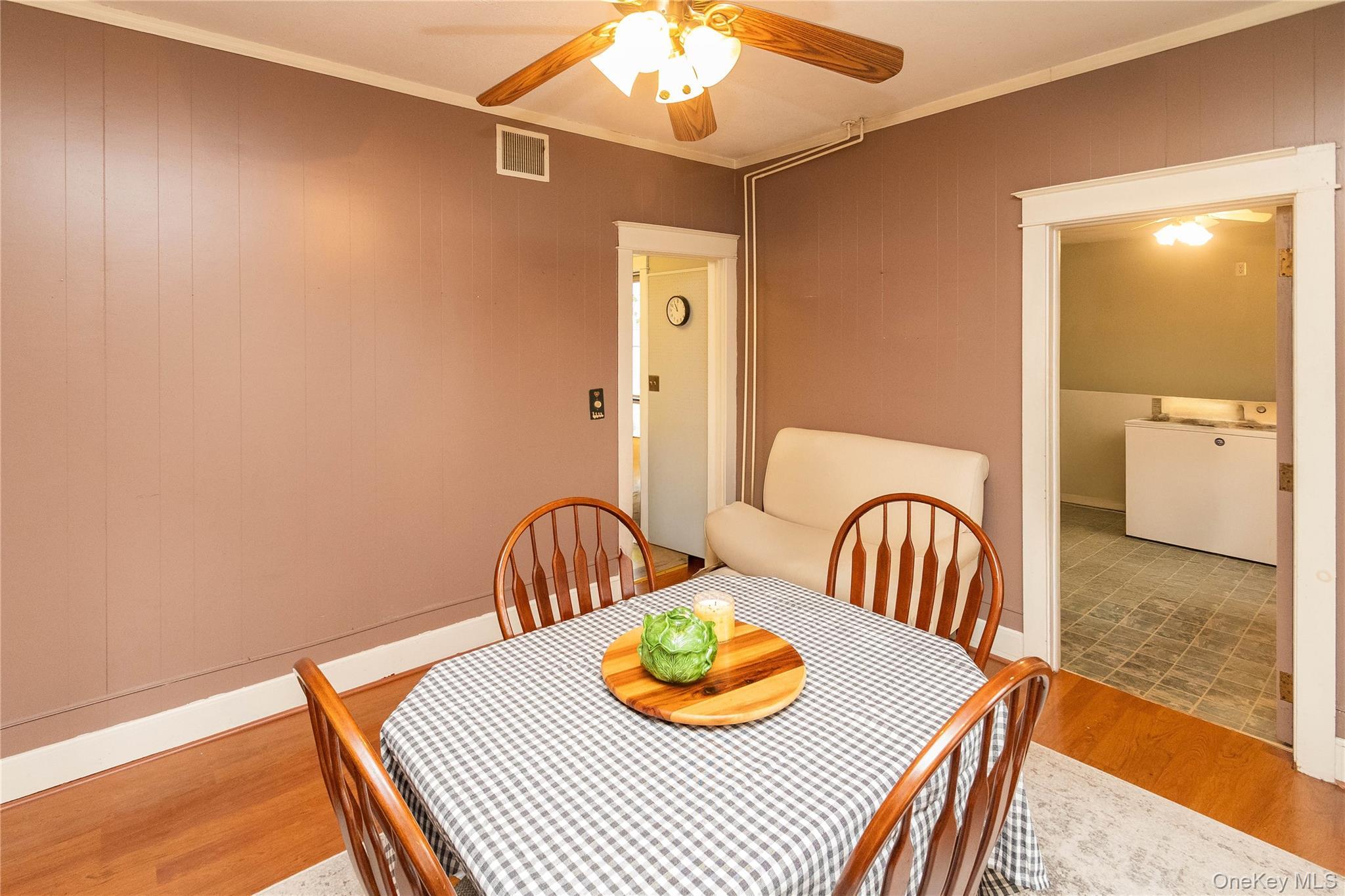 Single Family Washington Ulster County, NY 12401, MLS-916775-11