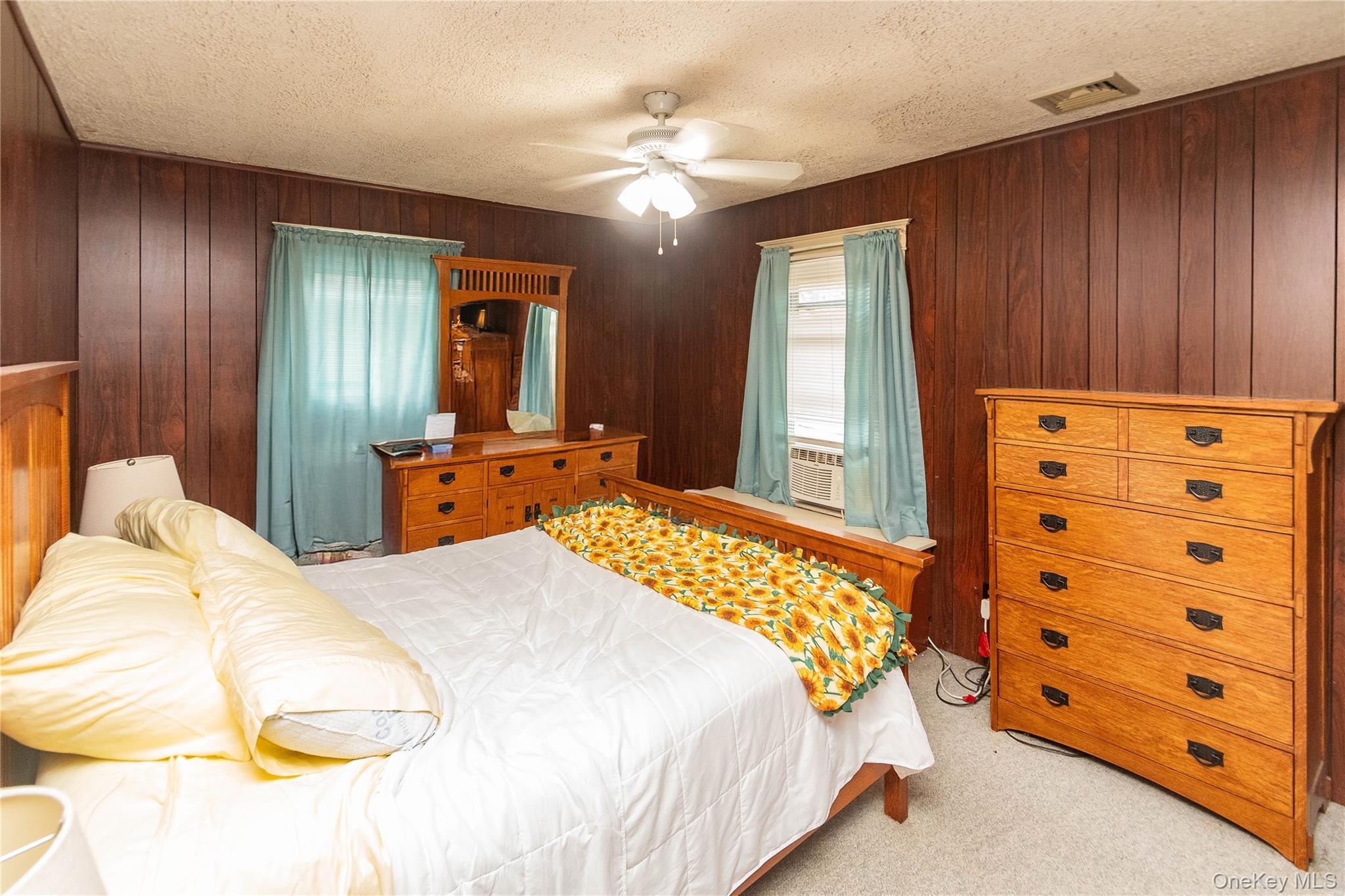 Single Family Washington Ulster County, NY 12401, MLS-916775-22