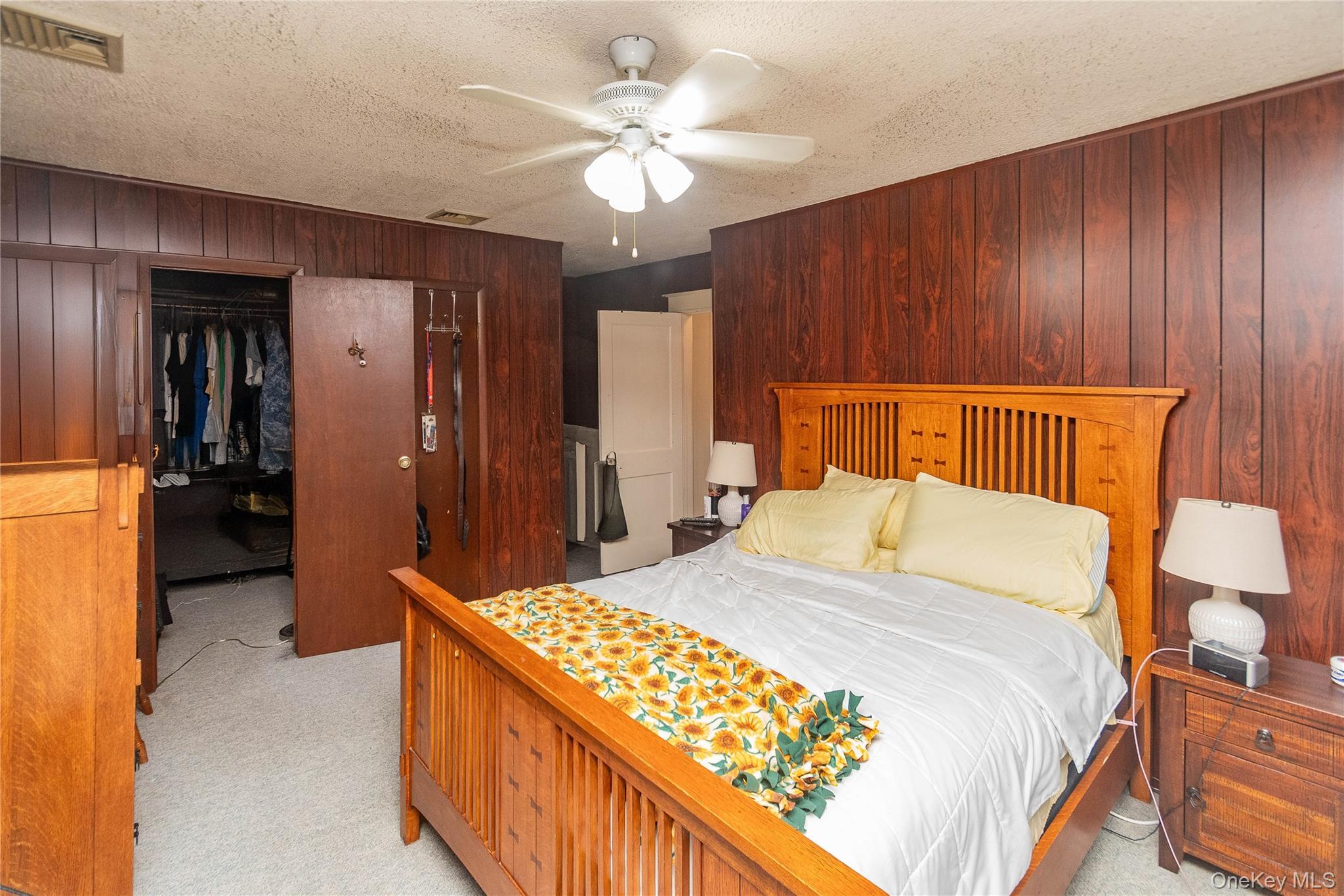 Single Family Washington Ulster County, NY 12401, MLS-916775-23