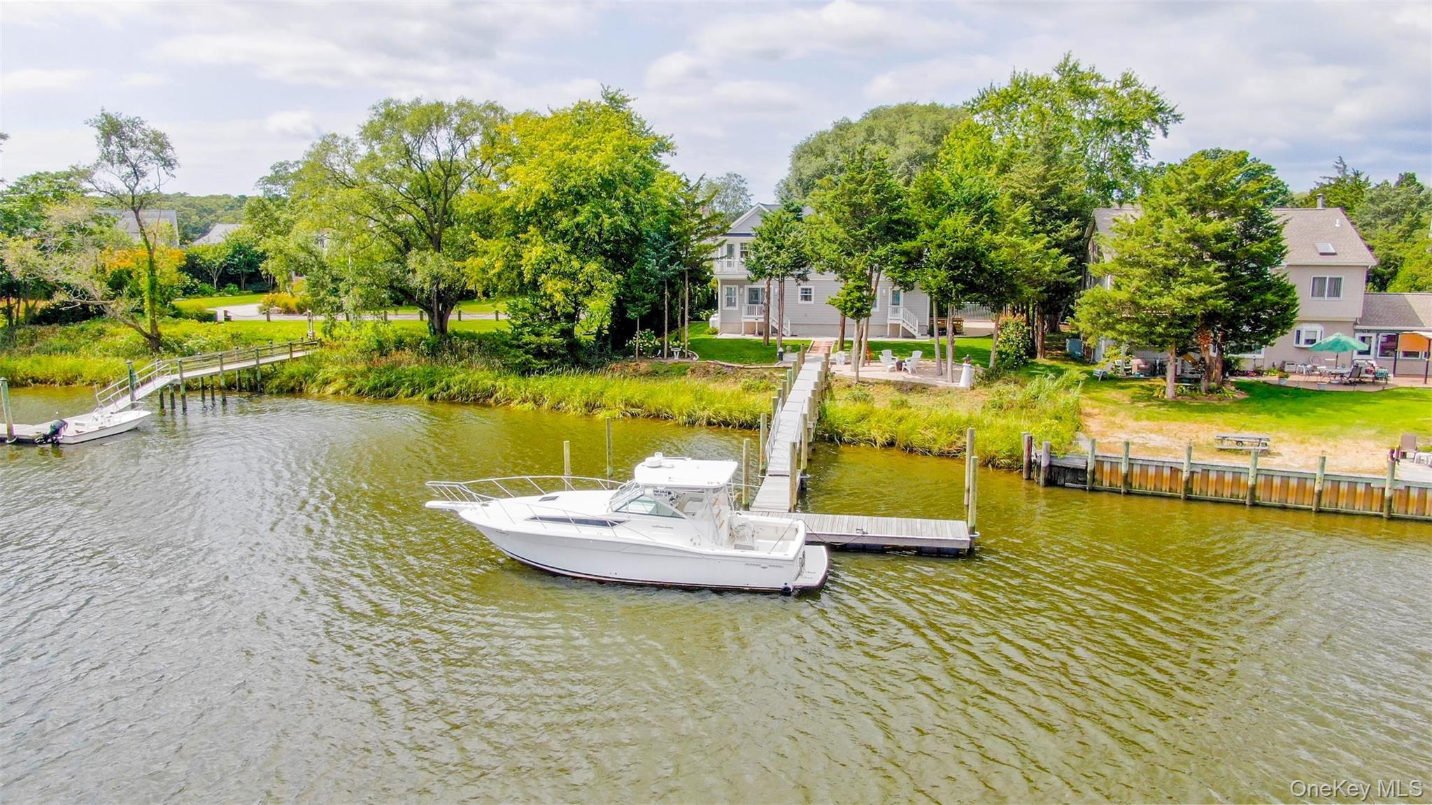 Single Family Overlook Suffolk County, NY 11931, MLS-916786-2