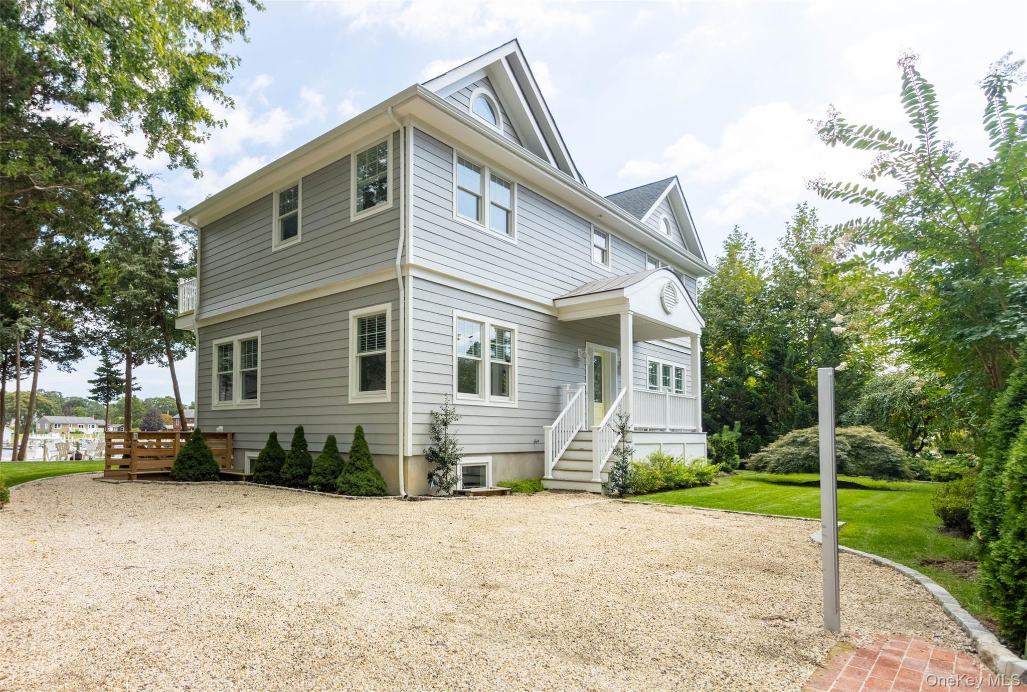 Single Family Overlook Suffolk County, NY 11931, MLS-916786-22