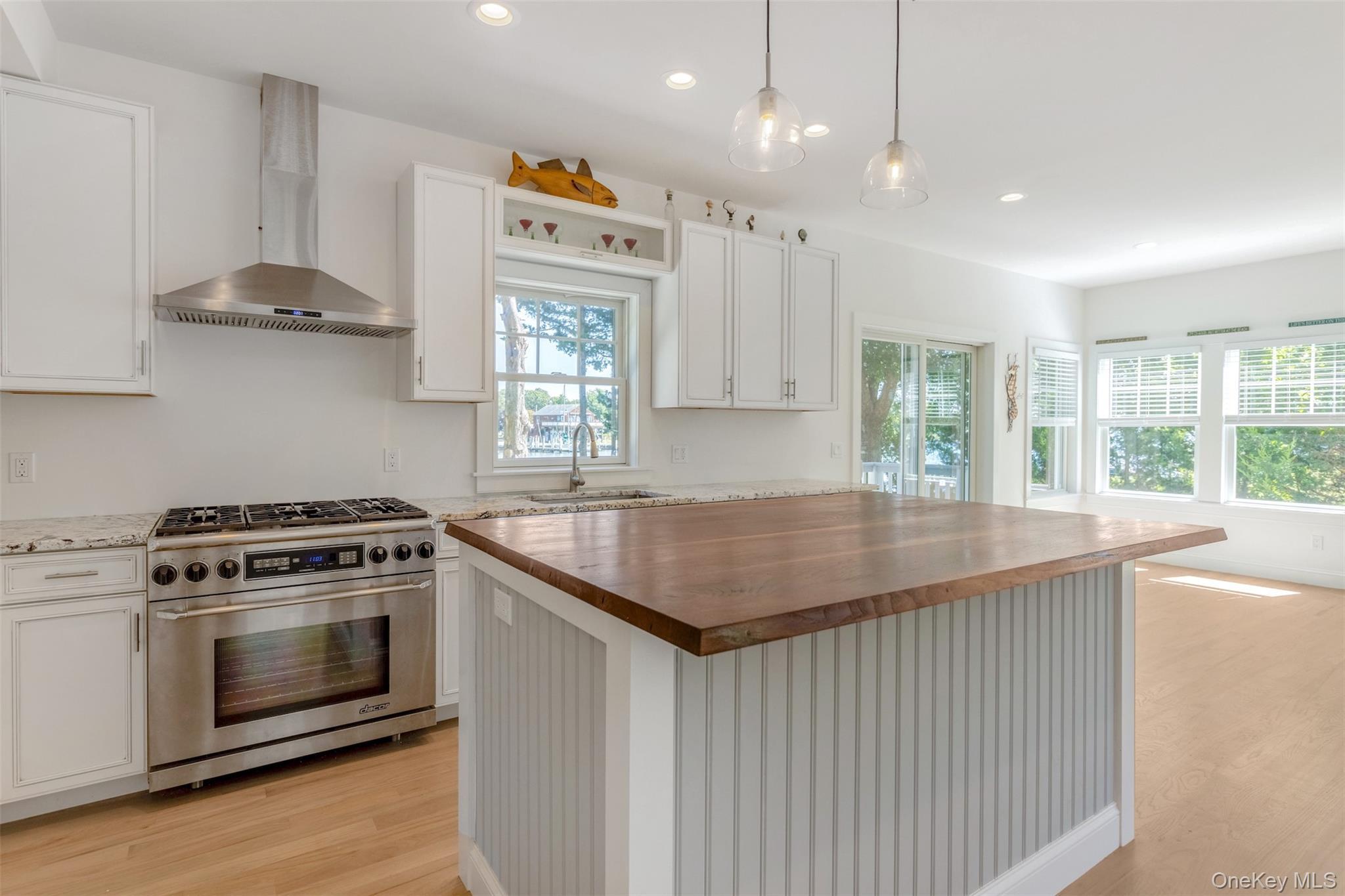 Single Family Overlook Suffolk County, NY 11931, MLS-916786-6