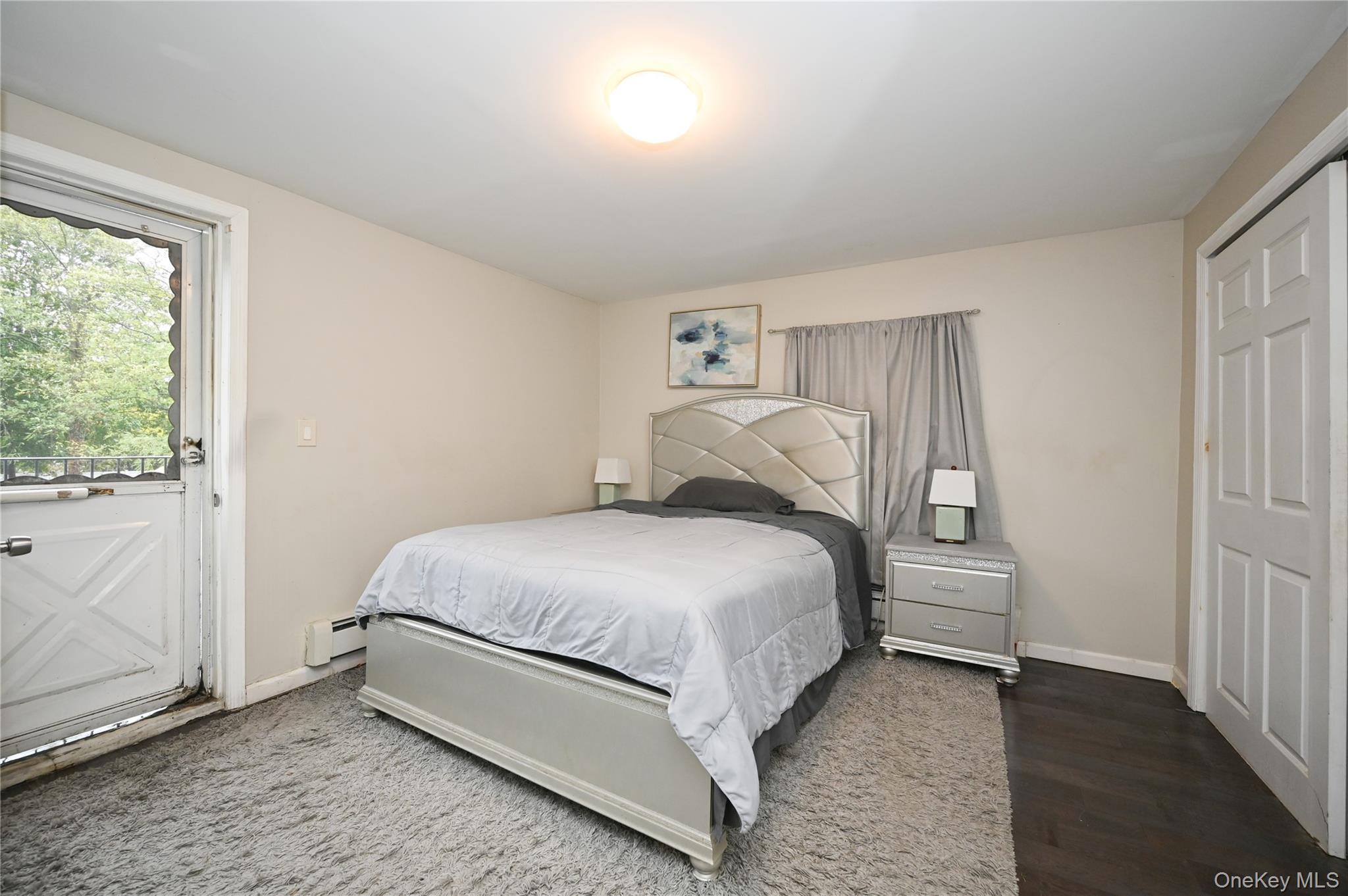 Single Family Pinebrook Nassau County, NY 11552, MLS-916820-12