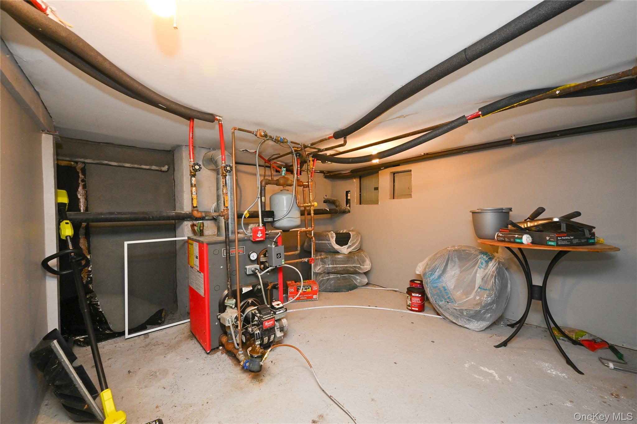 Single Family Pinebrook Nassau County, NY 11552, MLS-916820-16