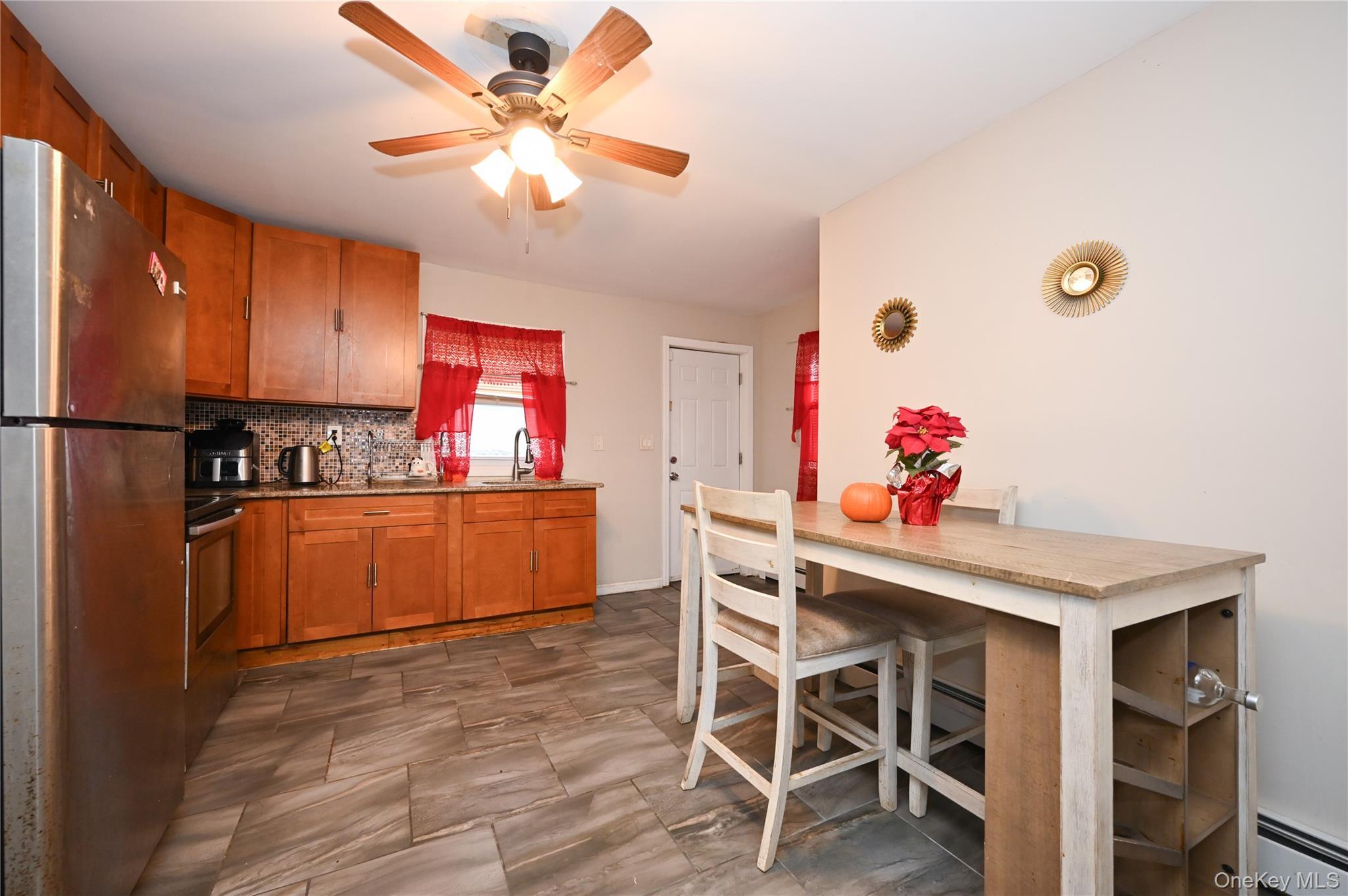 Single Family Pinebrook Nassau County, NY 11552, MLS-916820-6