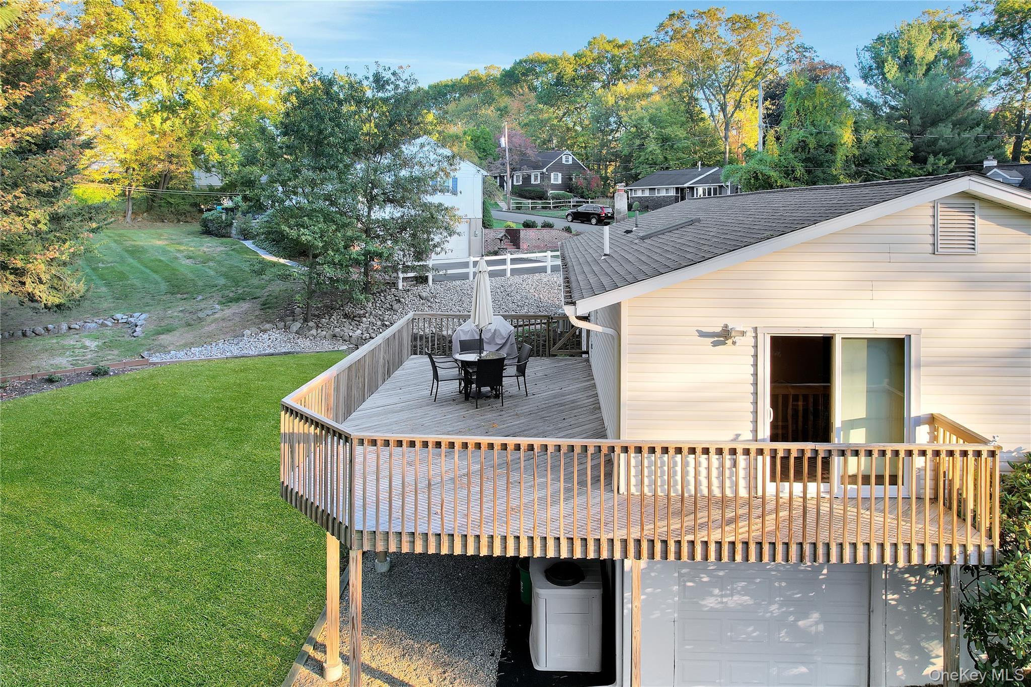 Single Family Fernwood  Rockland County, NY 10956, MLS-916833-35