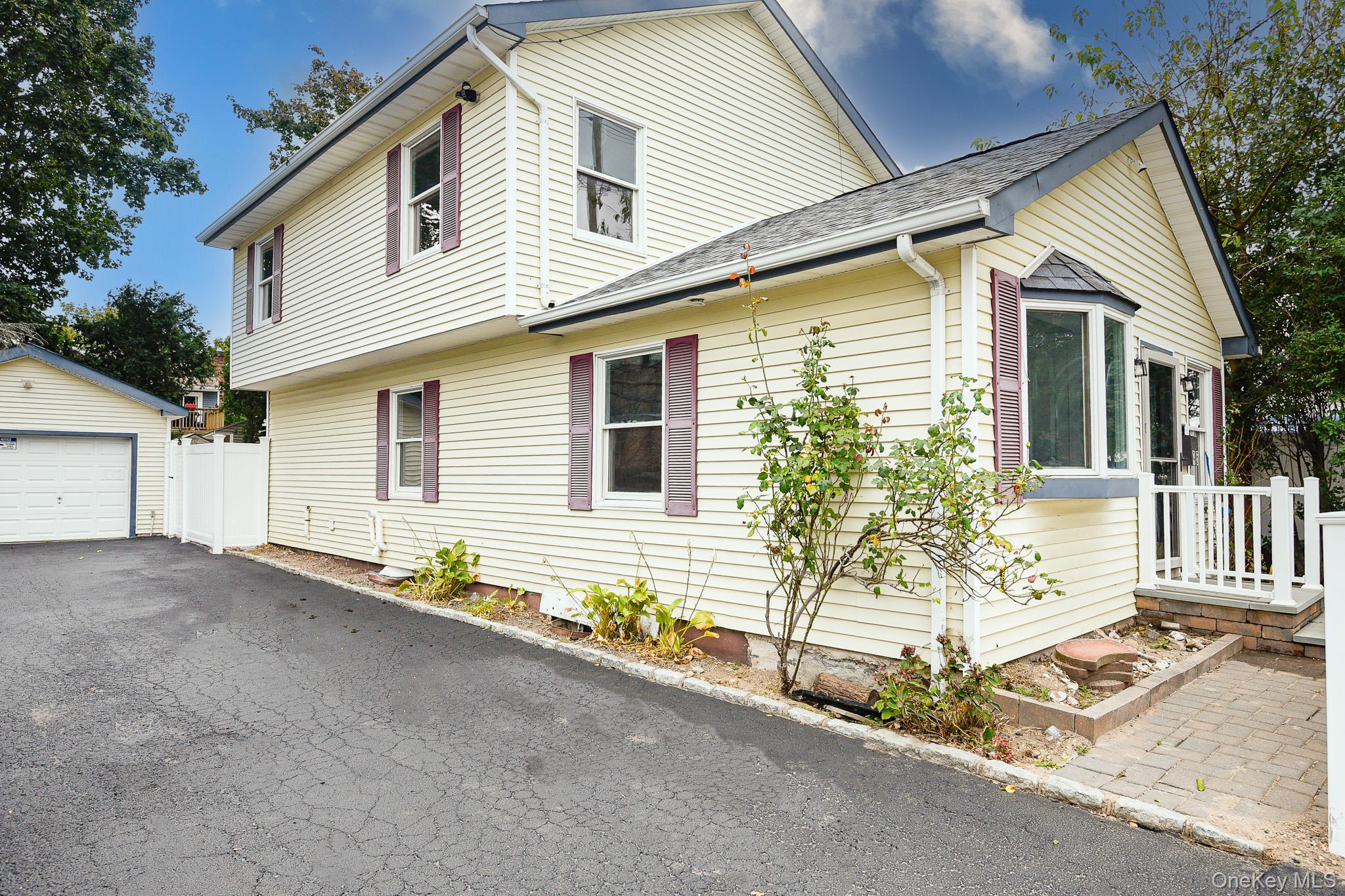 Single Family Pulaski  Suffolk County, NY 11746, MLS-916837-2