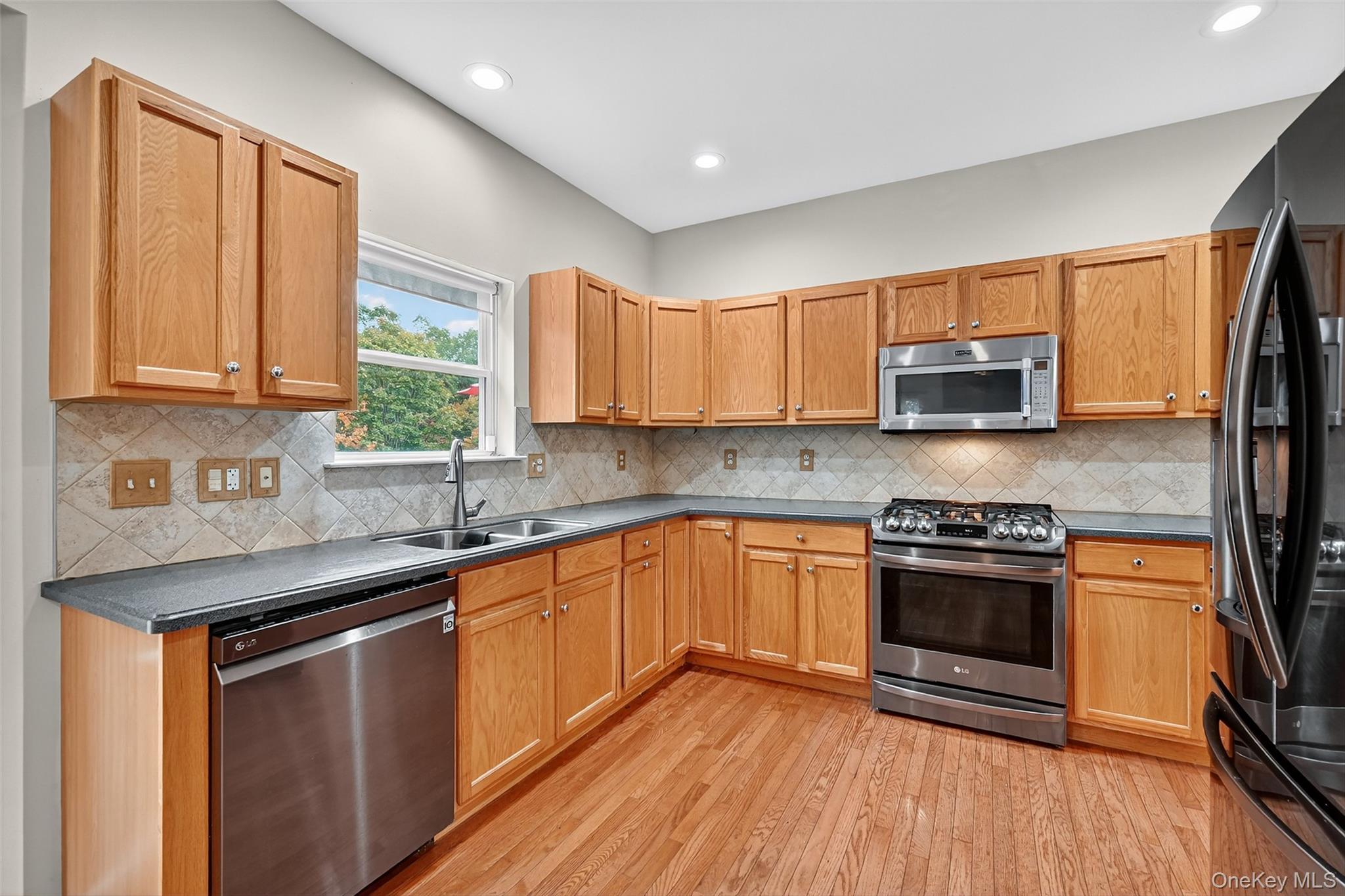 Single Family Pacer Orange County, NY 10924, MLS-916838-10