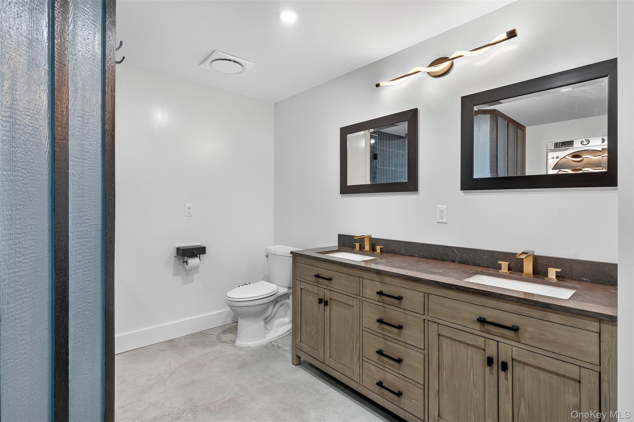 Single Family Teradon  Ulster County, NY 12404, MLS-916839-18