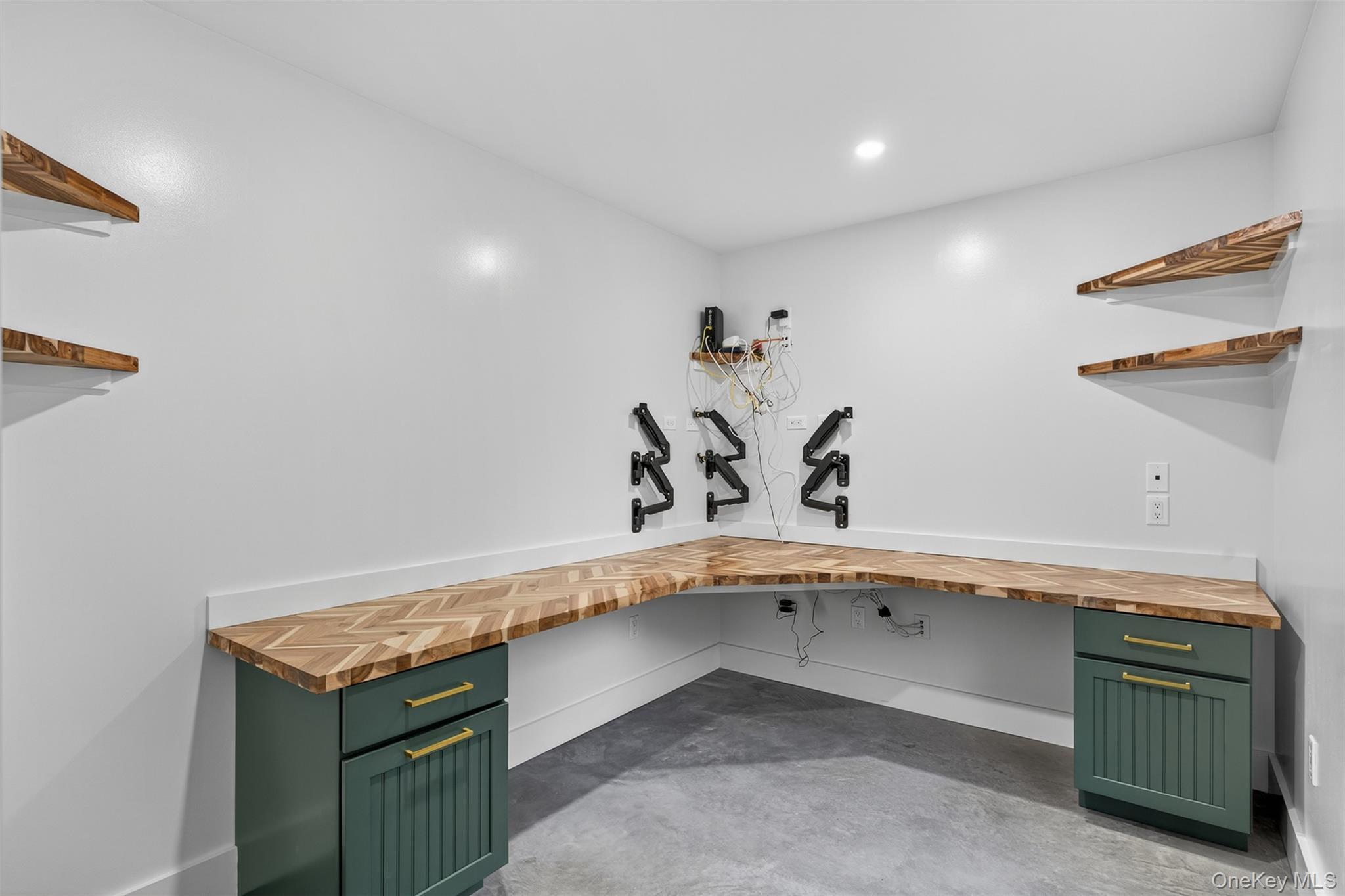 Single Family Teradon  Ulster County, NY 12404, MLS-916839-25