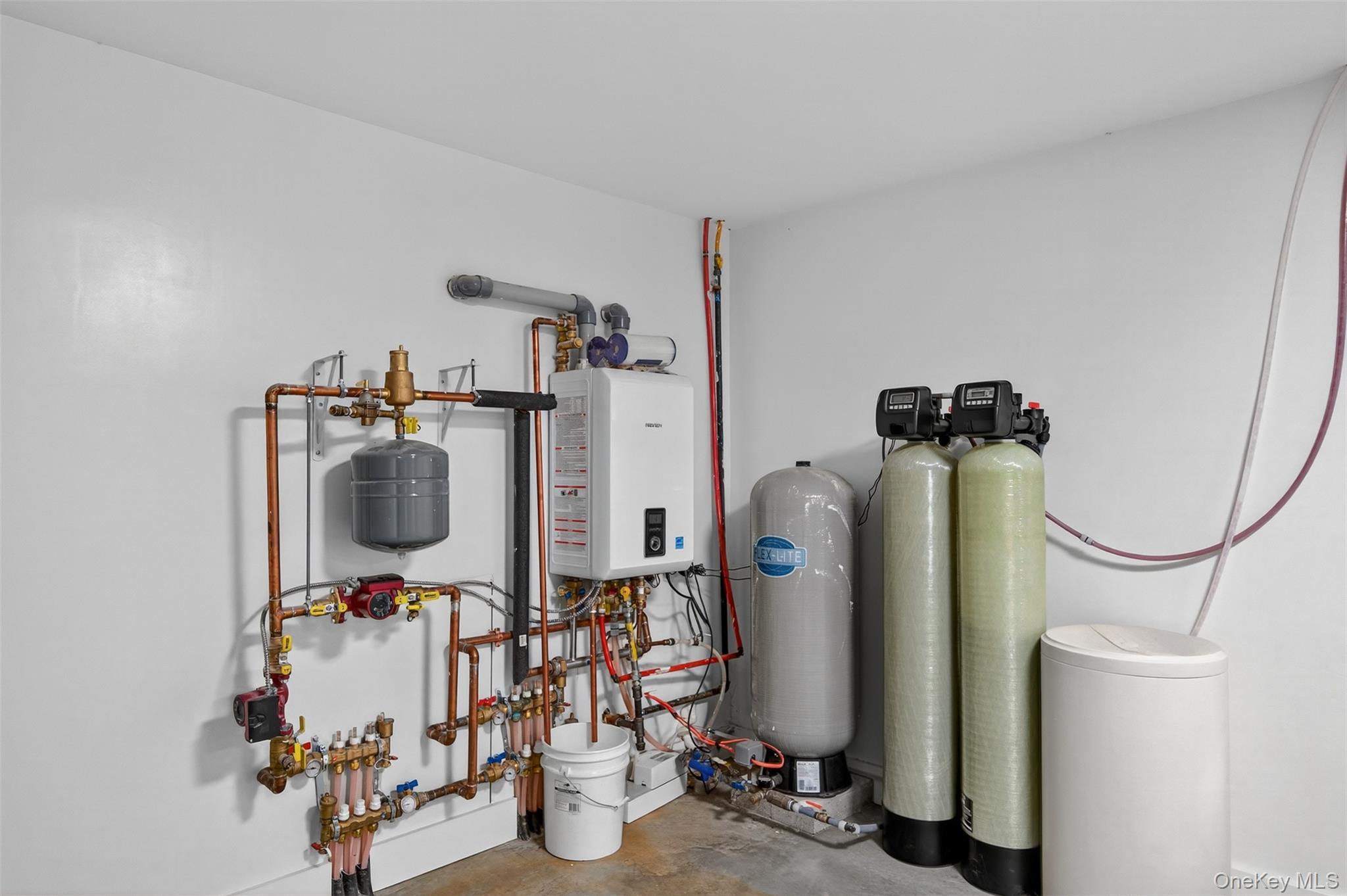 Single Family Teradon  Ulster County, NY 12404, MLS-916839-27