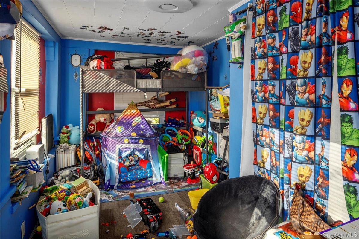 Single Family Foothill  Queens, NY 11423, MLS-916854-16