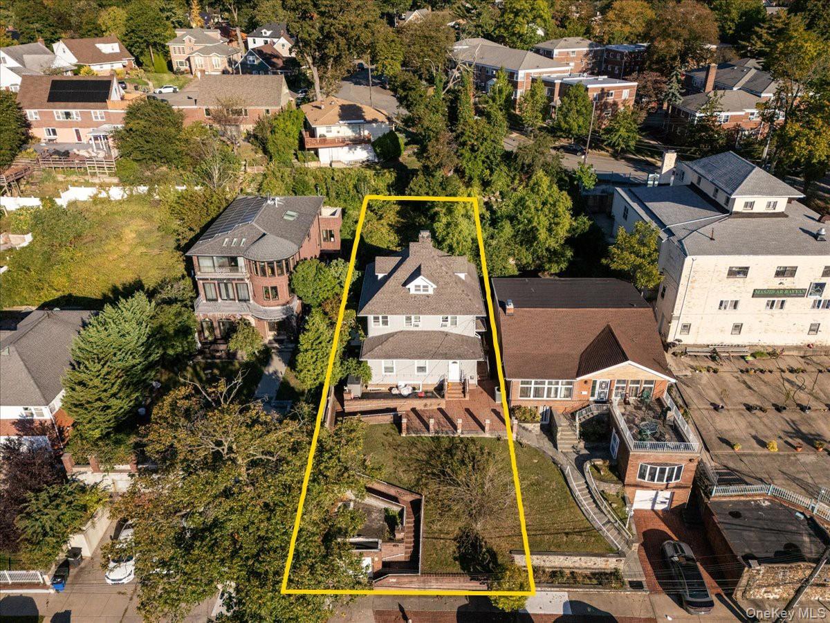 Single Family Foothill  Queens, NY 11423, MLS-916854-2