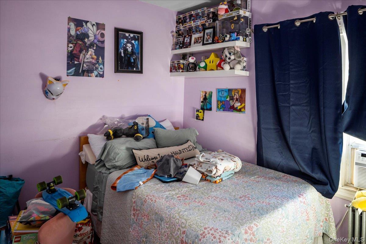 Single Family Foothill  Queens, NY 11423, MLS-916854-20