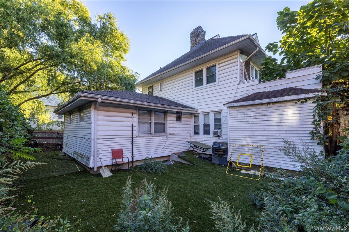 Single Family Foothill  Queens, NY 11423, MLS-916854-22