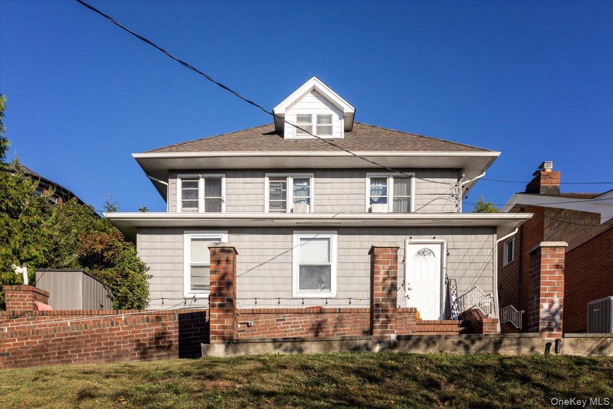 Single Family Foothill  Queens, NY 11423, MLS-916854-5