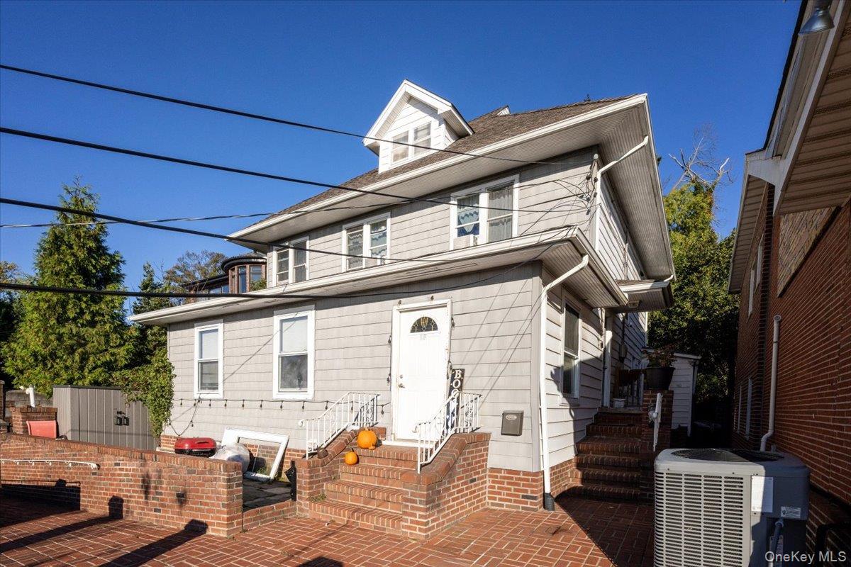 Single Family Foothill  Queens, NY 11423, MLS-916854-6