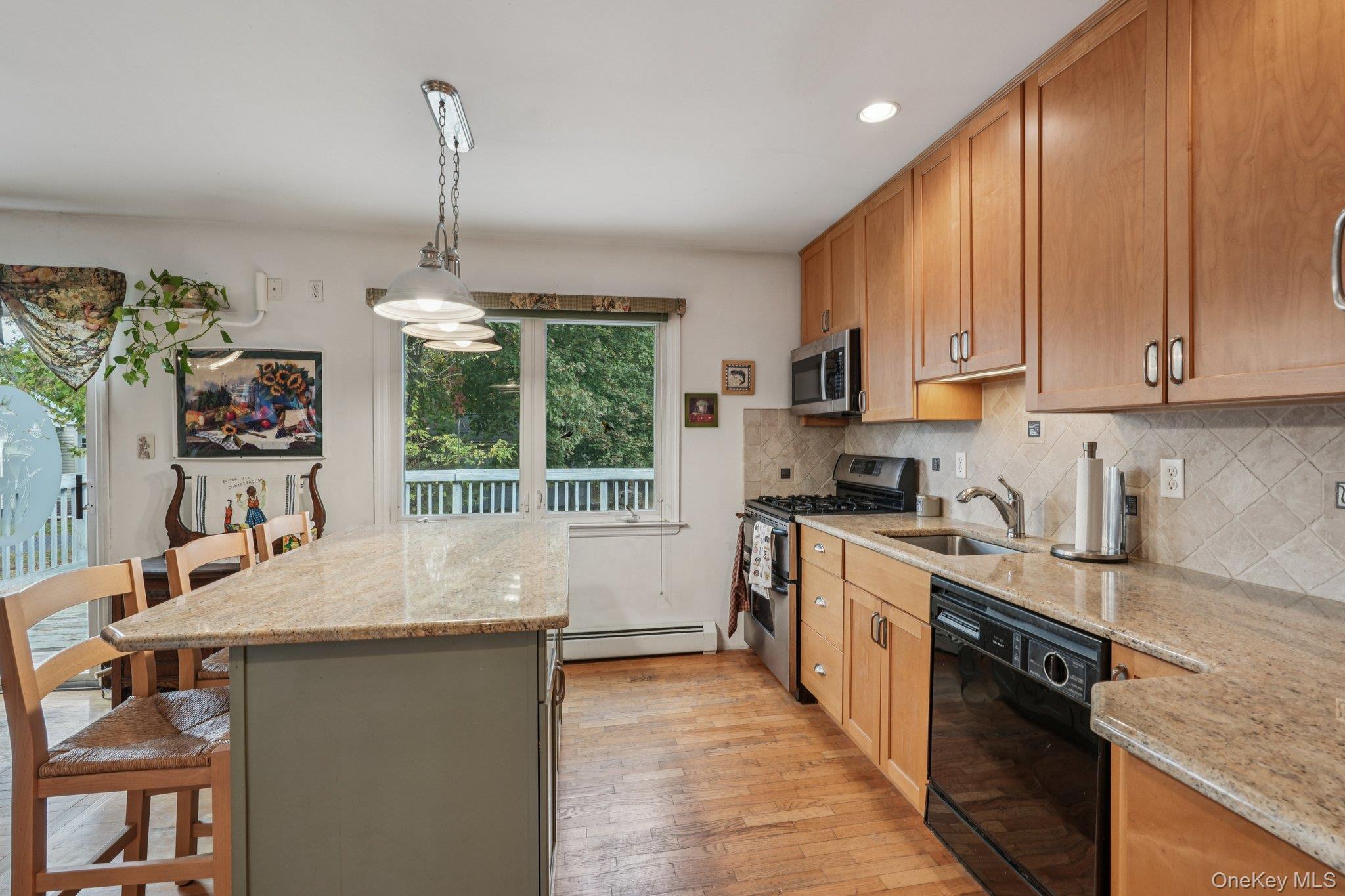 Single Family Glen  Rockland County, NY 10920, MLS-916856-15