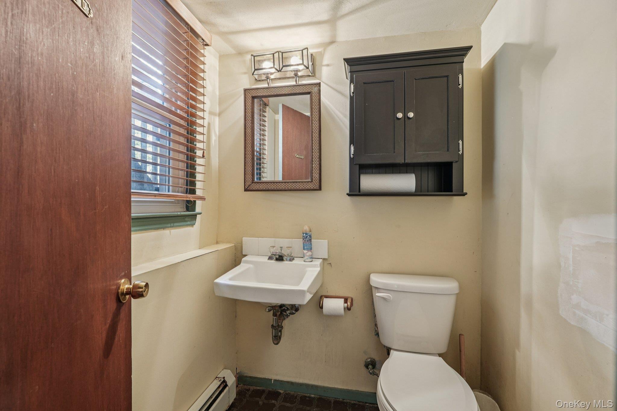 Single Family Glen  Rockland County, NY 10920, MLS-916856-30