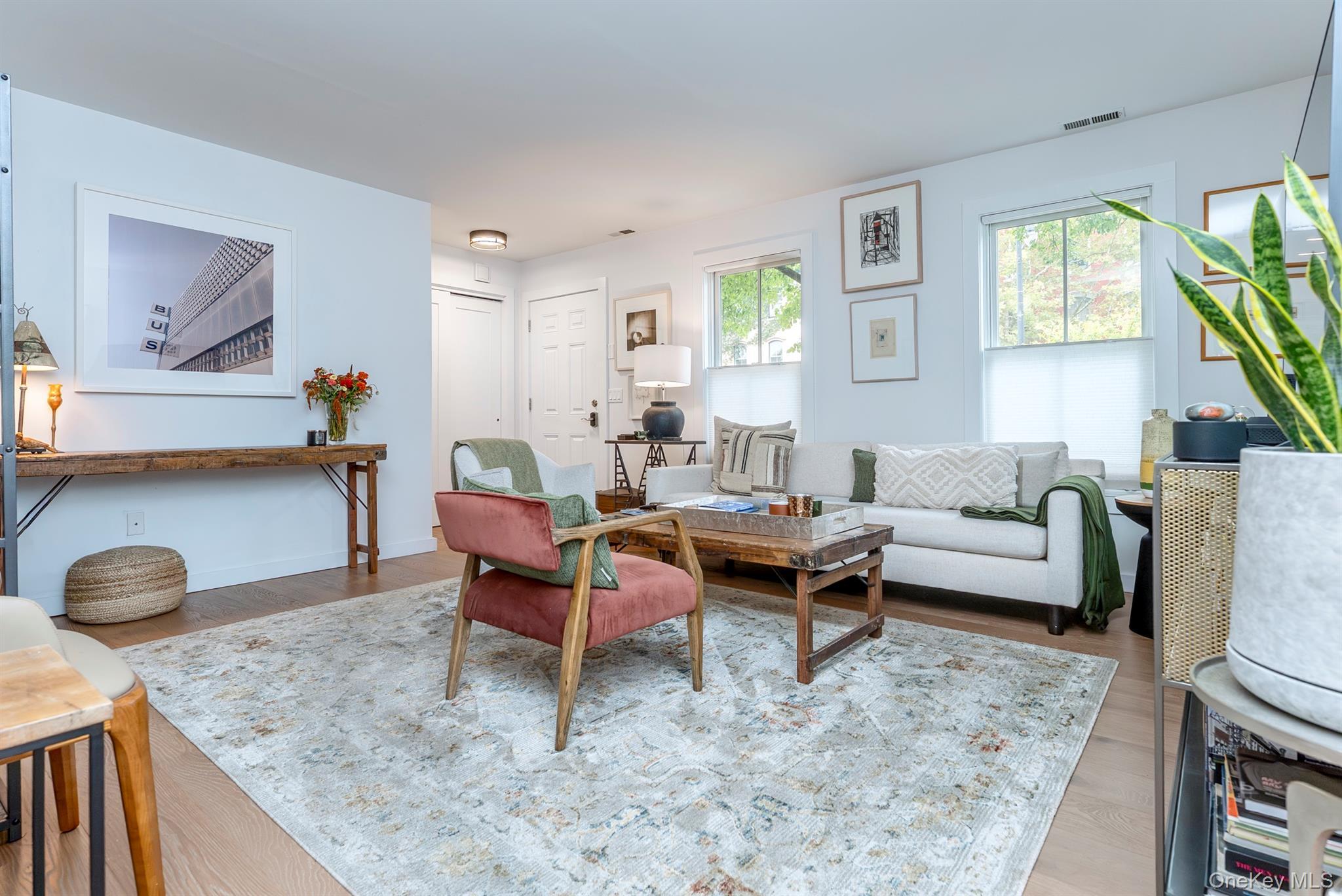 Single Family Broadway Ulster County, NY 12401, MLS-916912-17