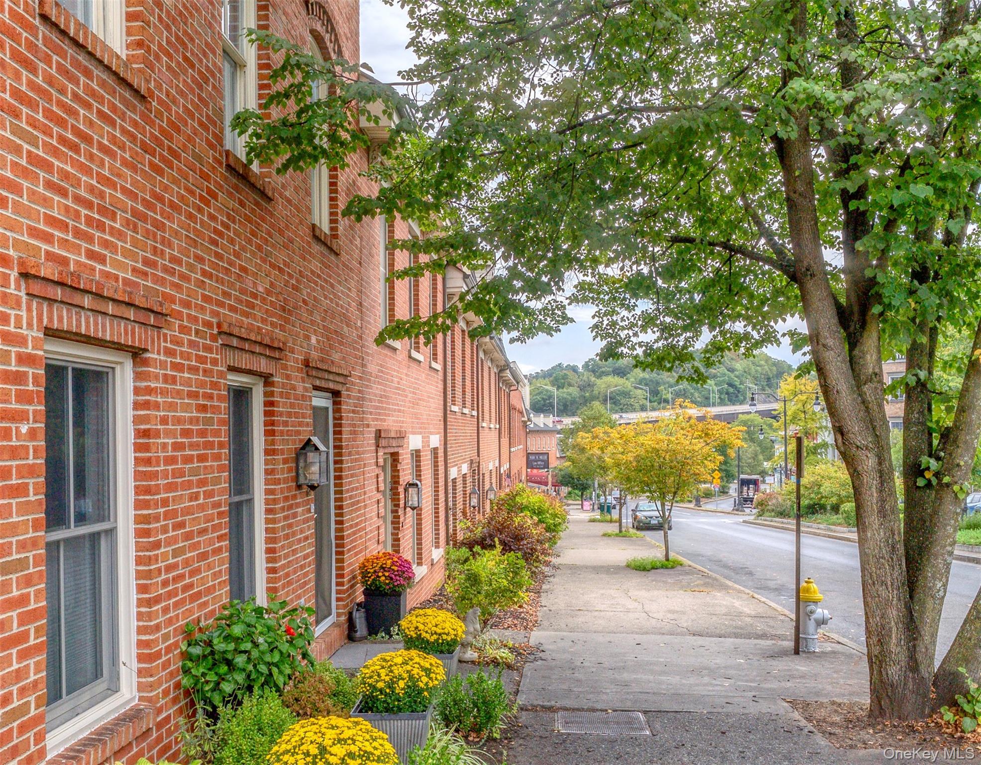 Single Family Broadway  Ulster County, NY 12401, MLS-916912-36