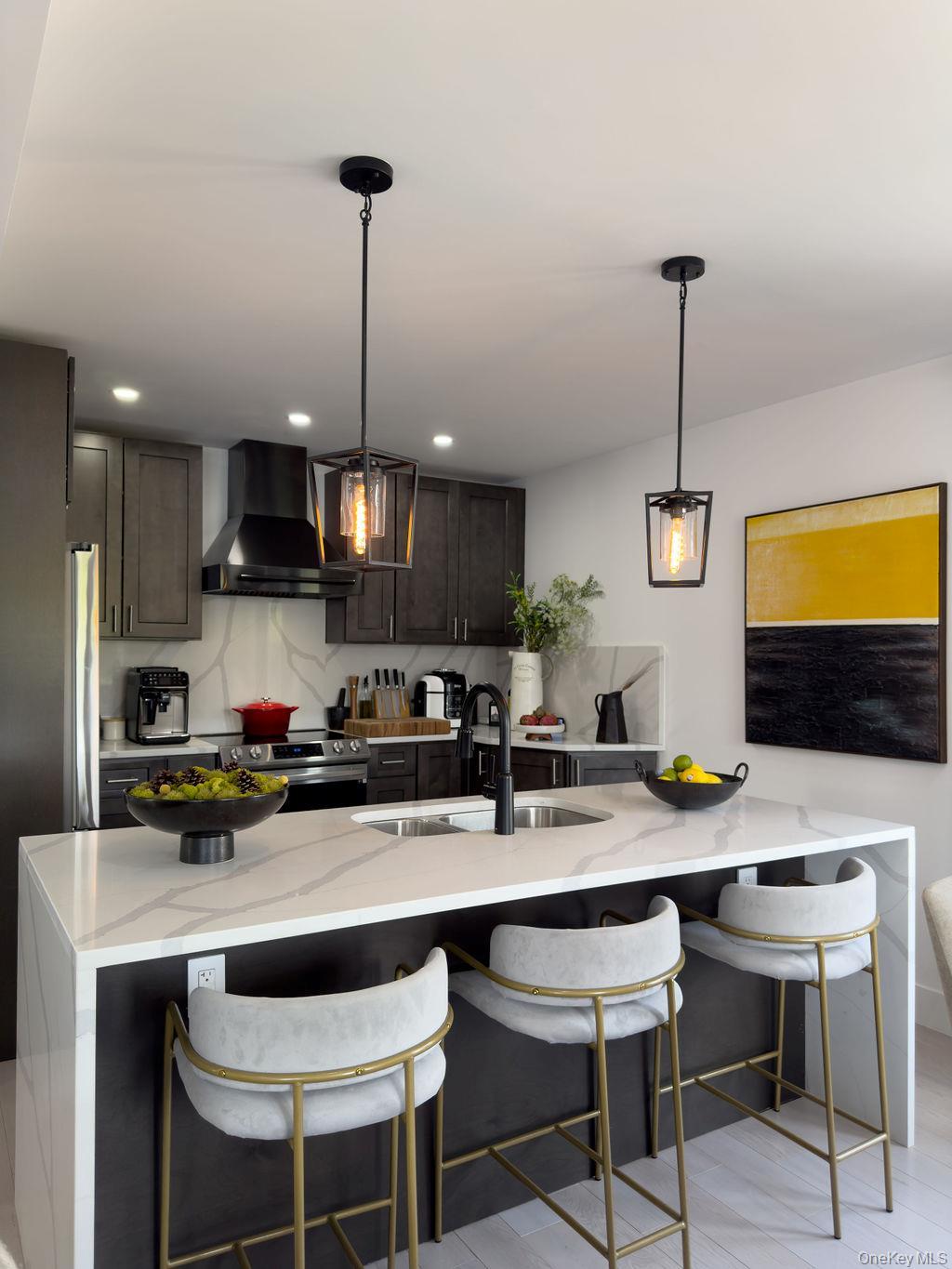 Single Family Edison  Westchester County, NY 10706, MLS-916915-10