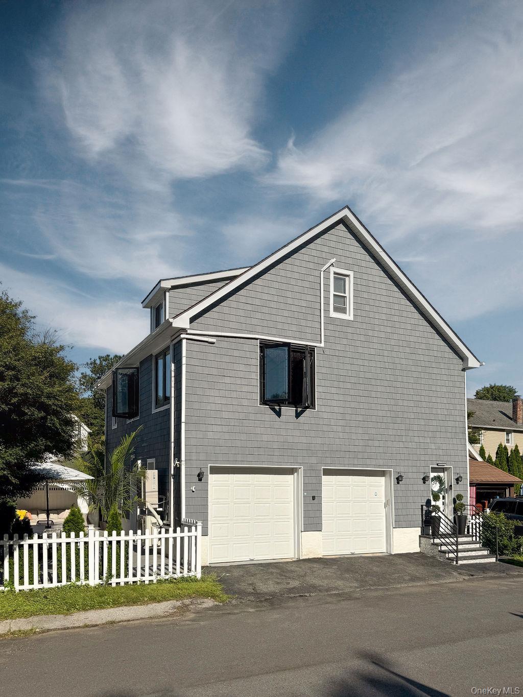 Single Family Edison  Westchester County, NY 10706, MLS-916915-2