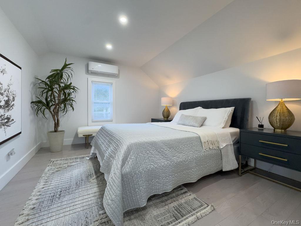 Single Family Edison  Westchester County, NY 10706, MLS-916915-26