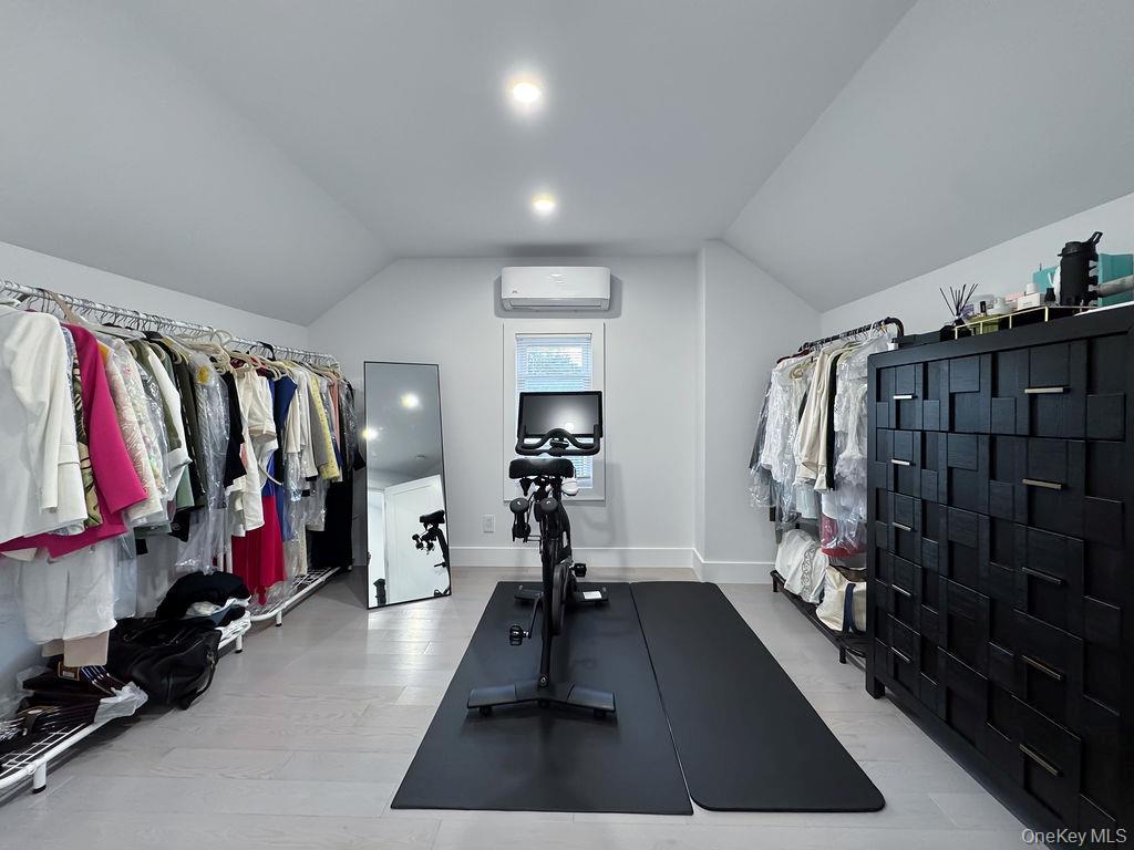 Single Family Edison  Westchester County, NY 10706, MLS-916915-29