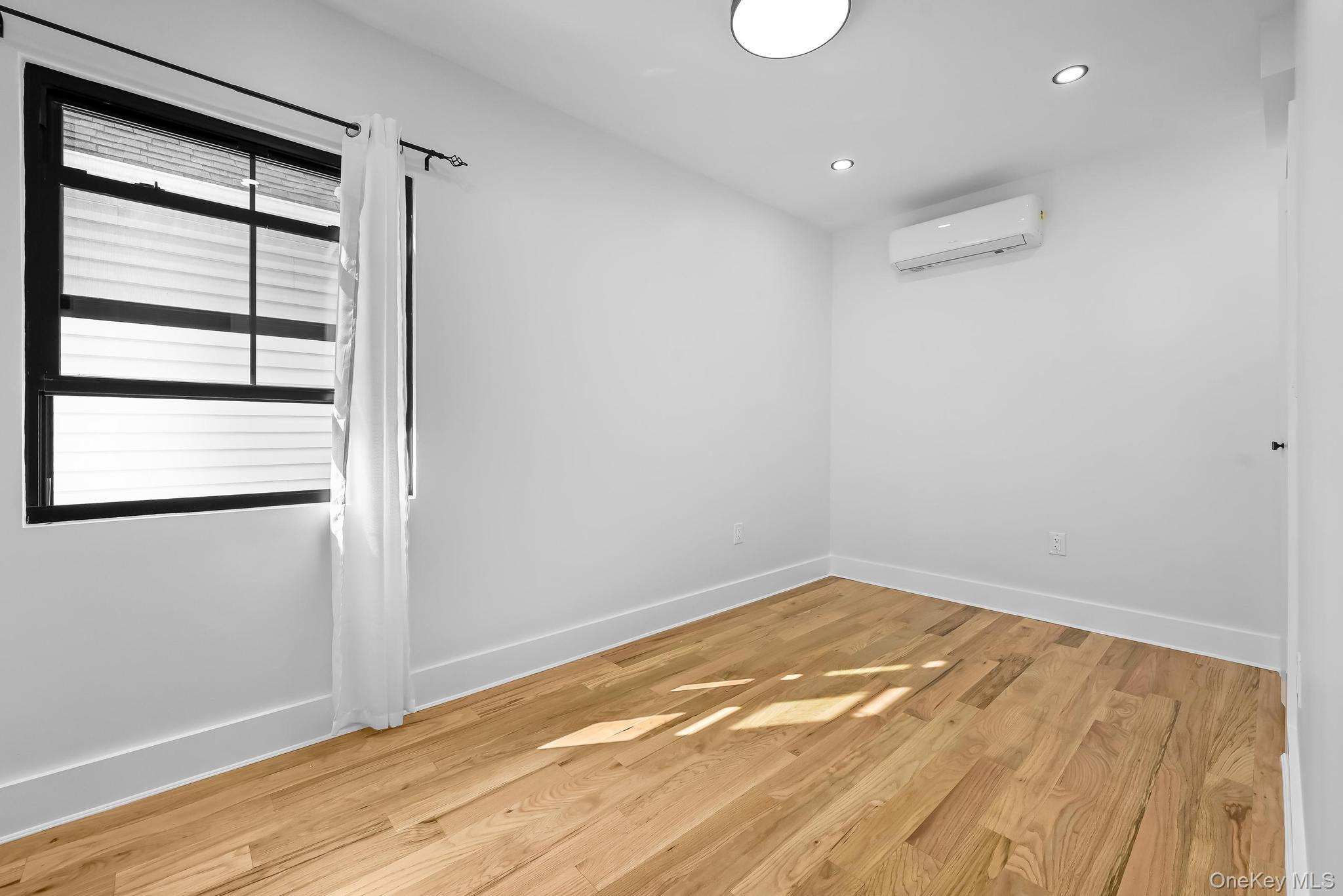 Single Family 71st Avenue Queens, NY 11375, MLS-916928-14