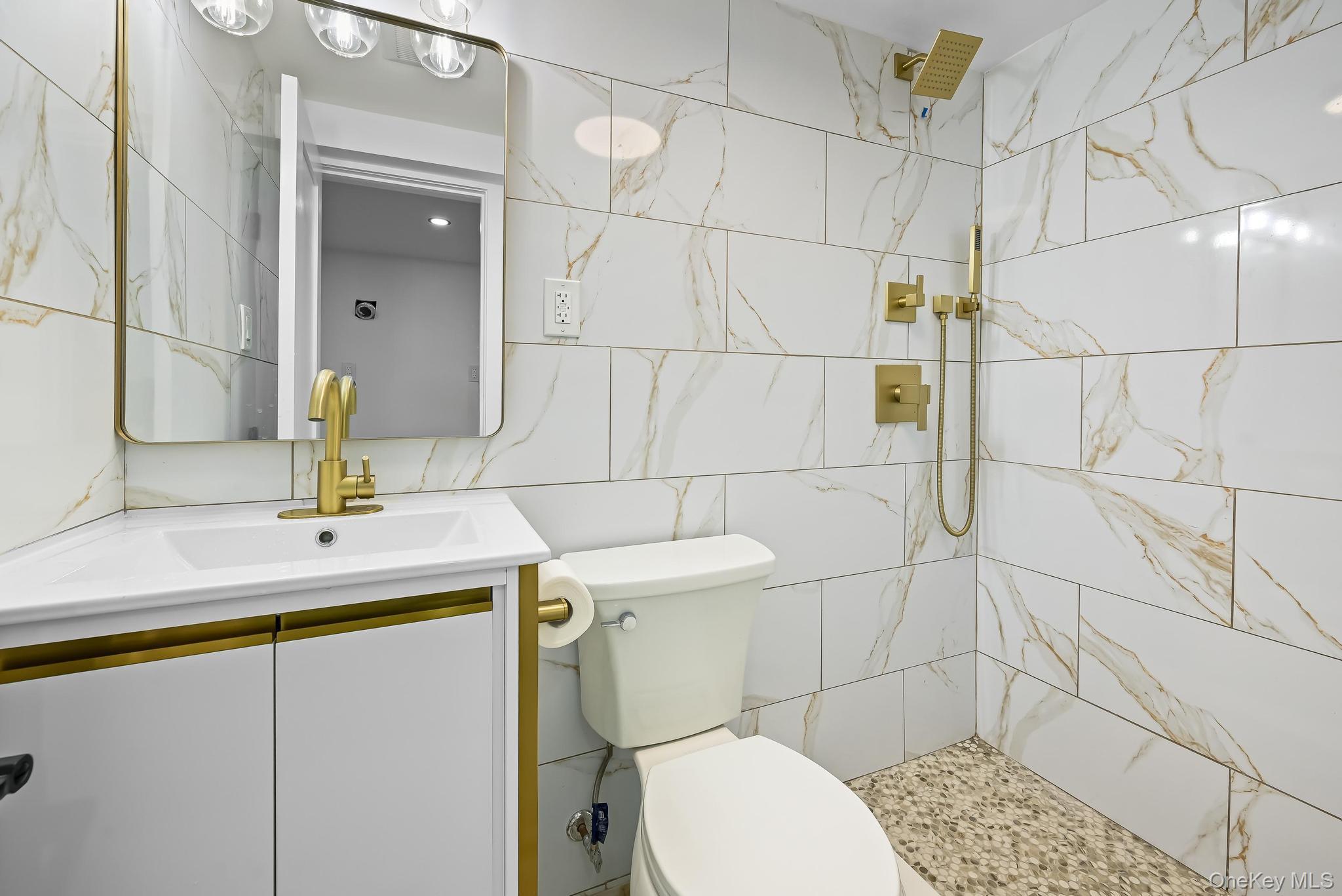 Single Family 71st Avenue Queens, NY 11375, MLS-916928-17