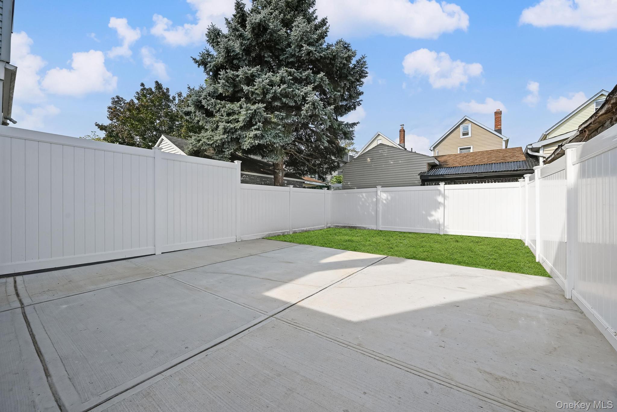 Single Family 71st Avenue Queens, NY 11375, MLS-916928-4