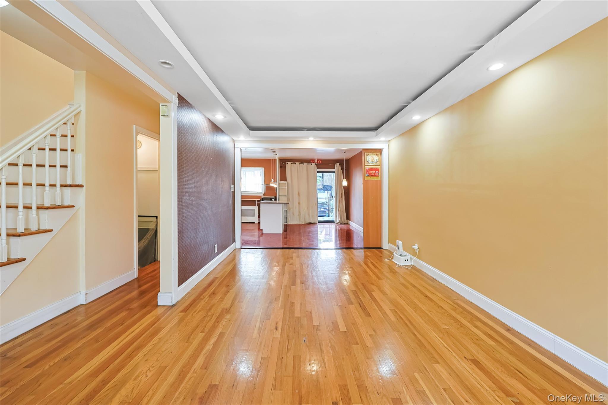 Single Family Melbourne Queens, NY 11367, MLS-916954-14