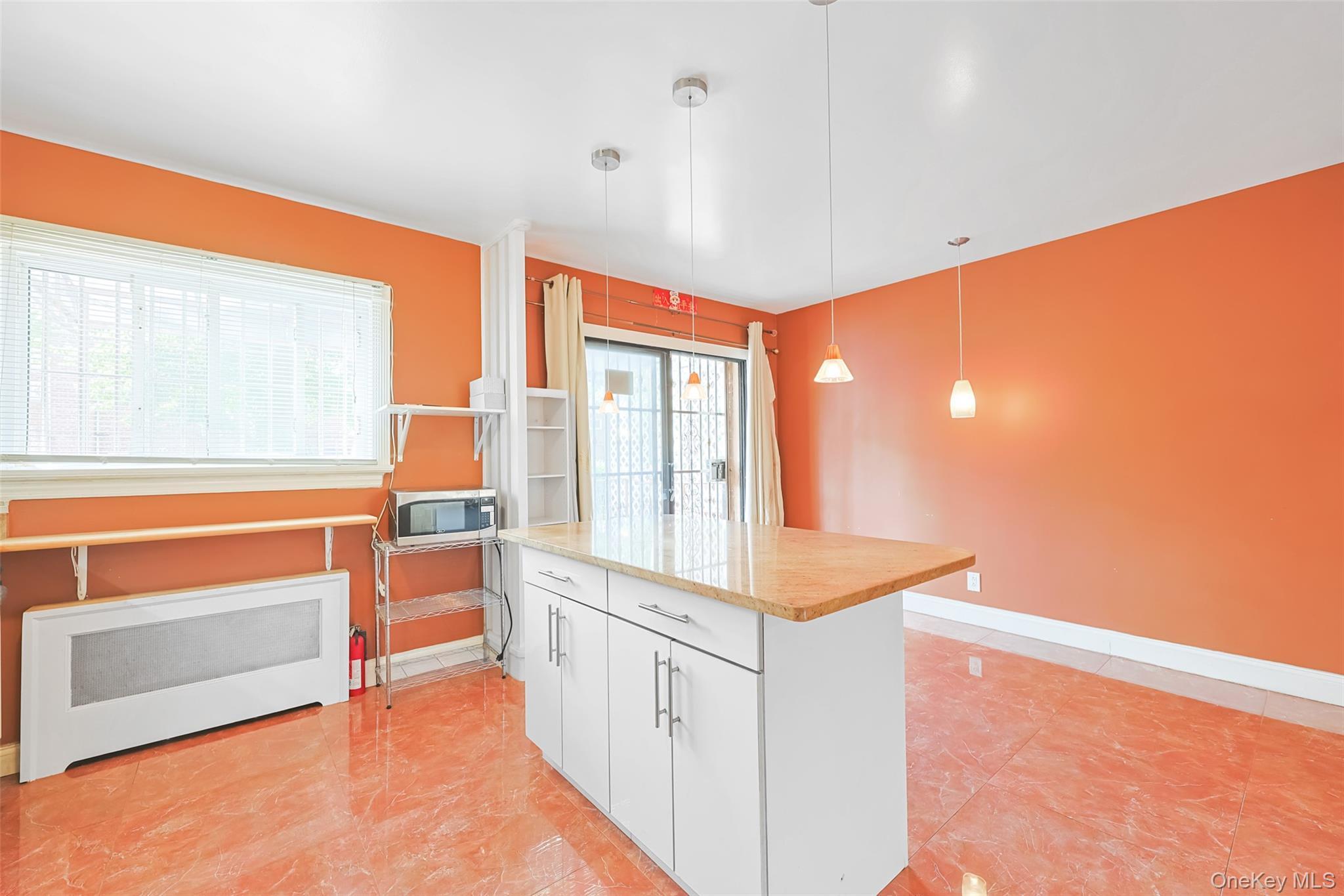 Single Family Melbourne Queens, NY 11367, MLS-916954-20