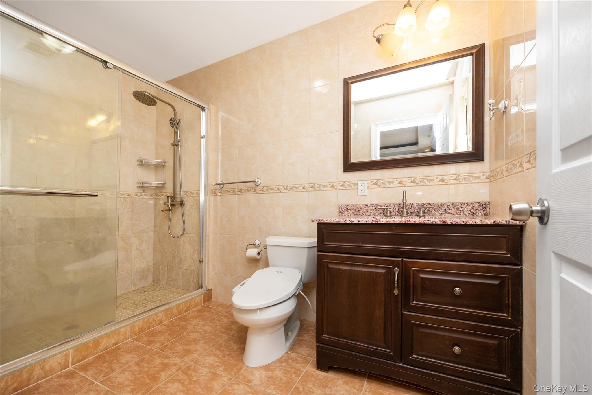 Single Family Melbourne Queens, NY 11367, MLS-916954-26