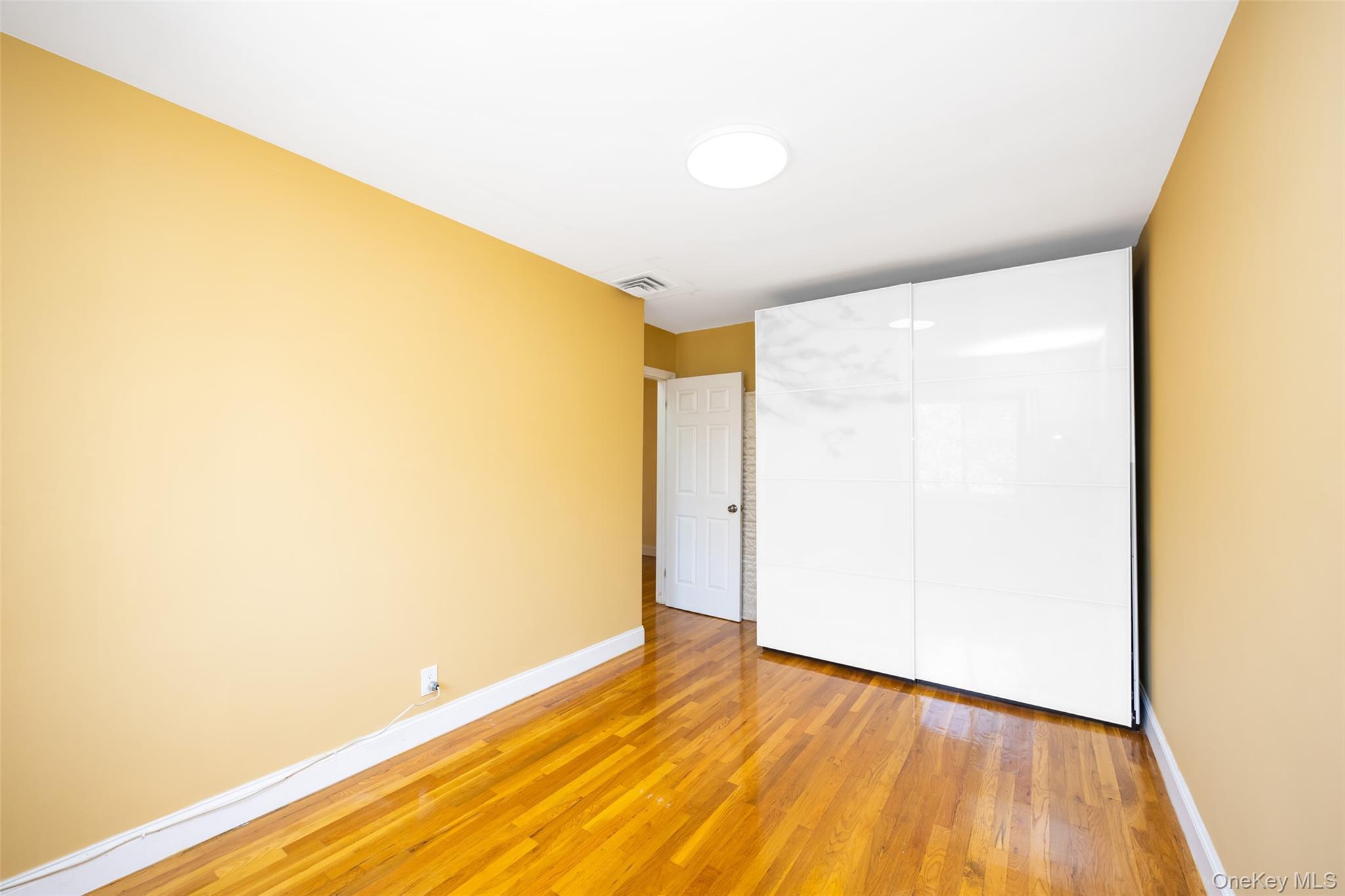 Single Family Melbourne Queens, NY 11367, MLS-916954-34