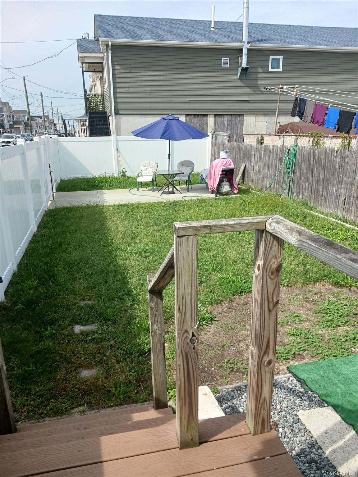 Single Family Cross Bay  Queens, NY 11693, MLS-916963-17