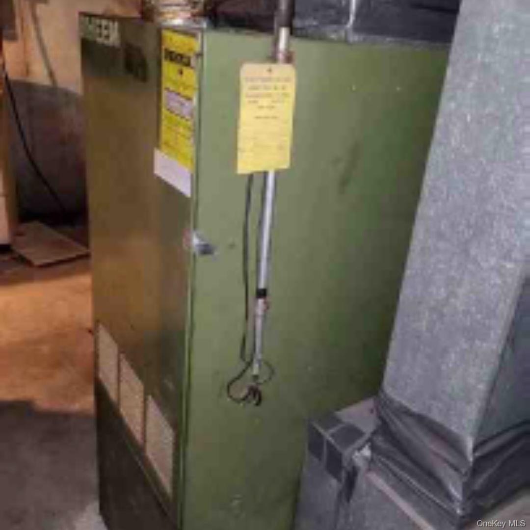 Single Family Northside Suffolk County, NY 11792, MLS-916972-7