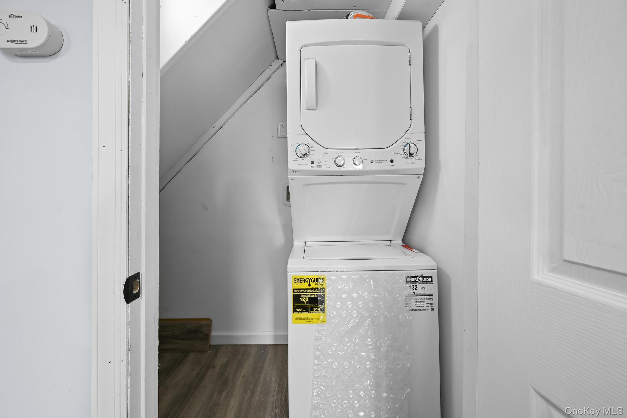 Single Family 24th  Queens, NY 11369, MLS-916975-19