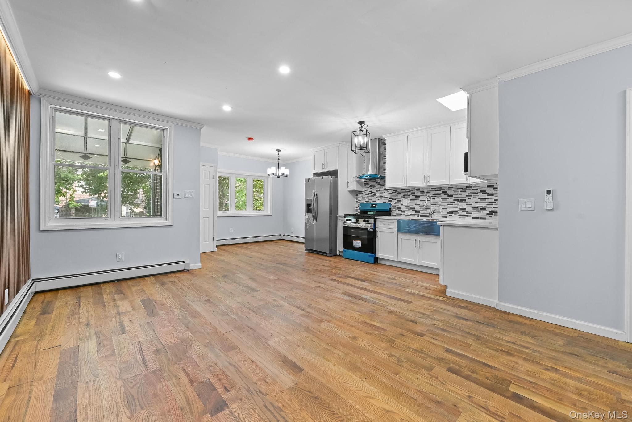 Single Family 24th  Queens, NY 11369, MLS-916975-9