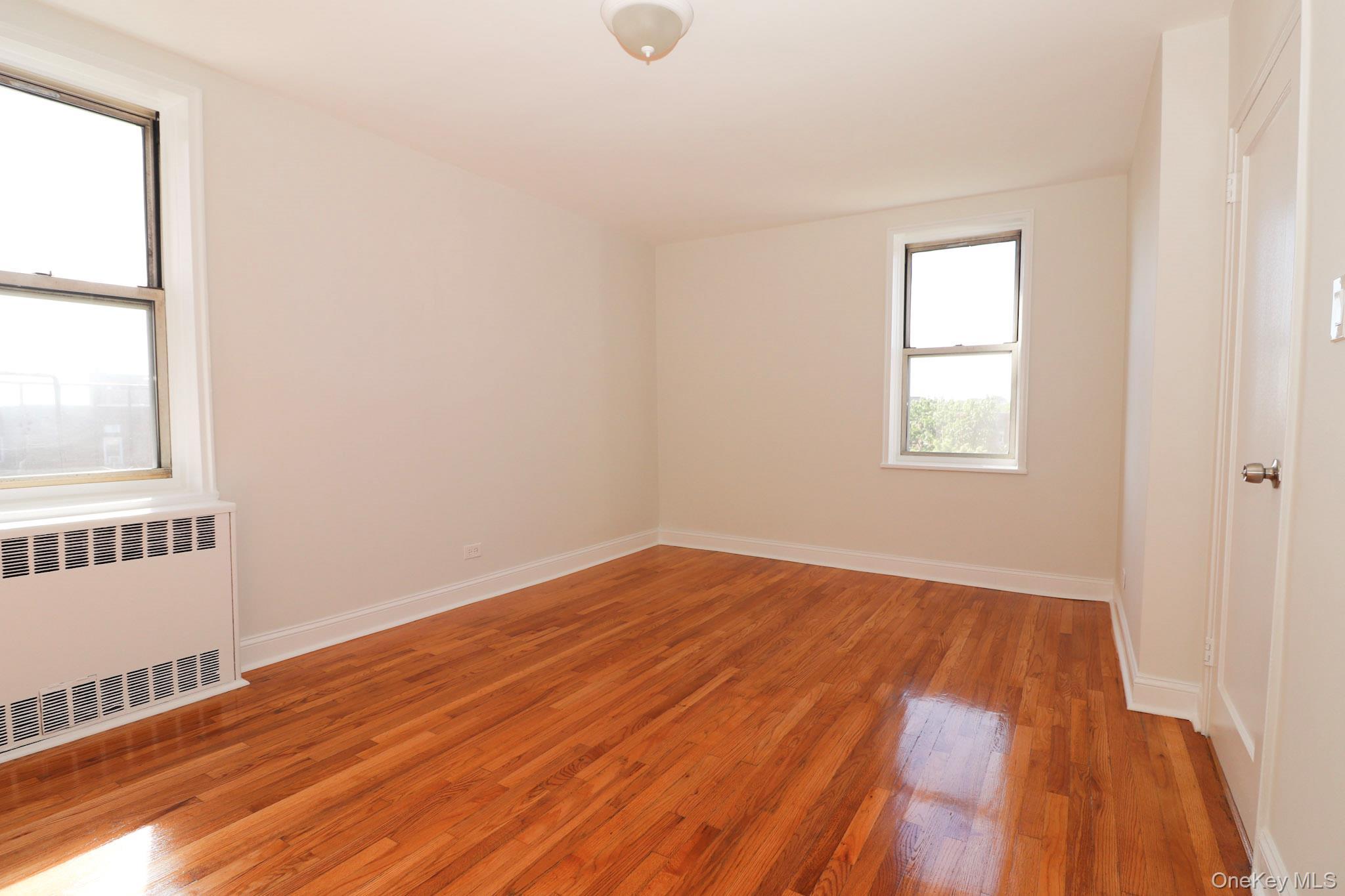 Coop Netherland Ave  Bronx, NY 10471, MLS-916976-4