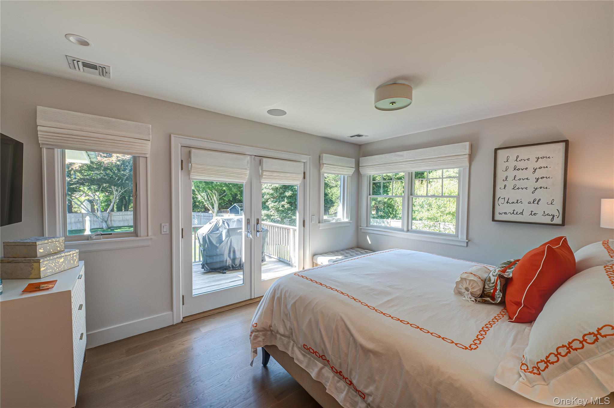 Single Family North Main Street Suffolk County, NY 11968, MLS-916978-16